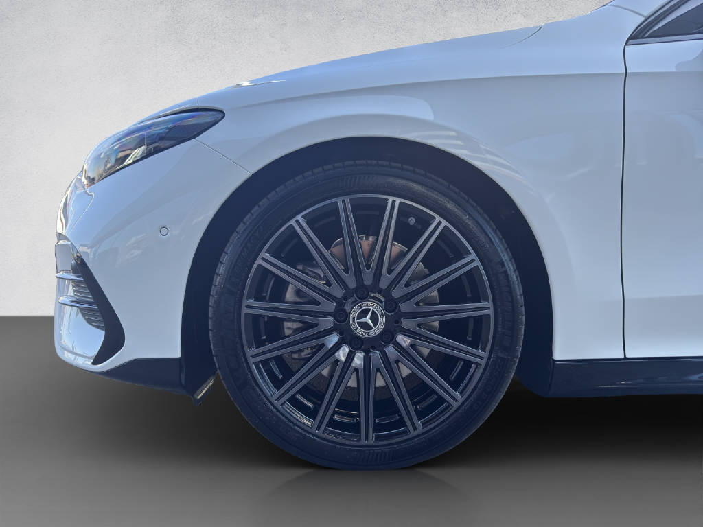 MERCEDES-BENZ CLA 220 AMG Line 4Matic-image-6