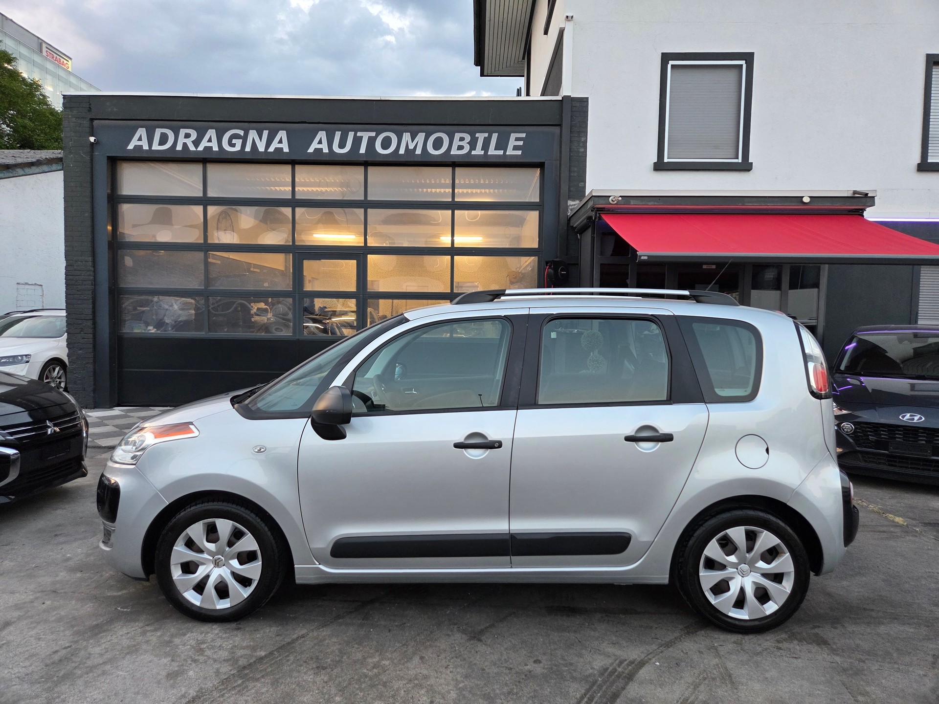 CITROEN C3 Picasso 1.6i 16V Chic (SX)-showroom-element-2