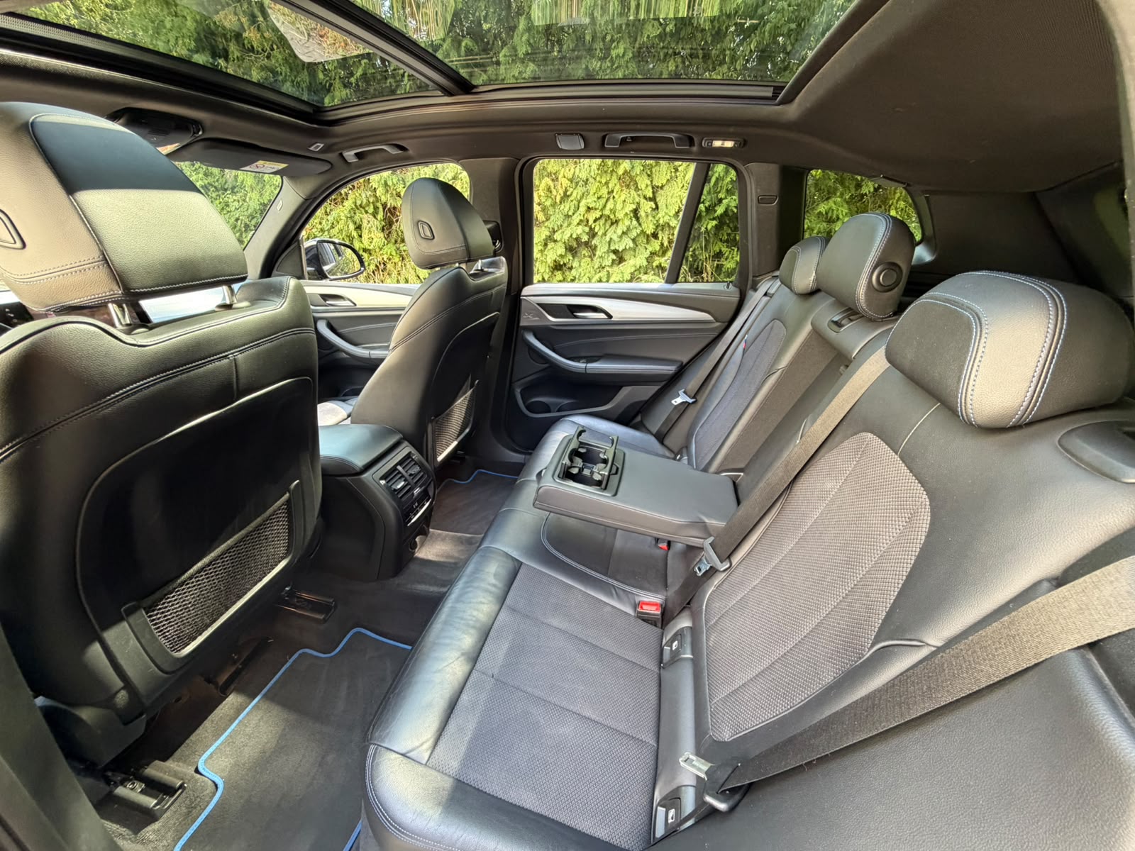 BMW X3 xDrive 20d Individual M Sport Steptronic-image-14