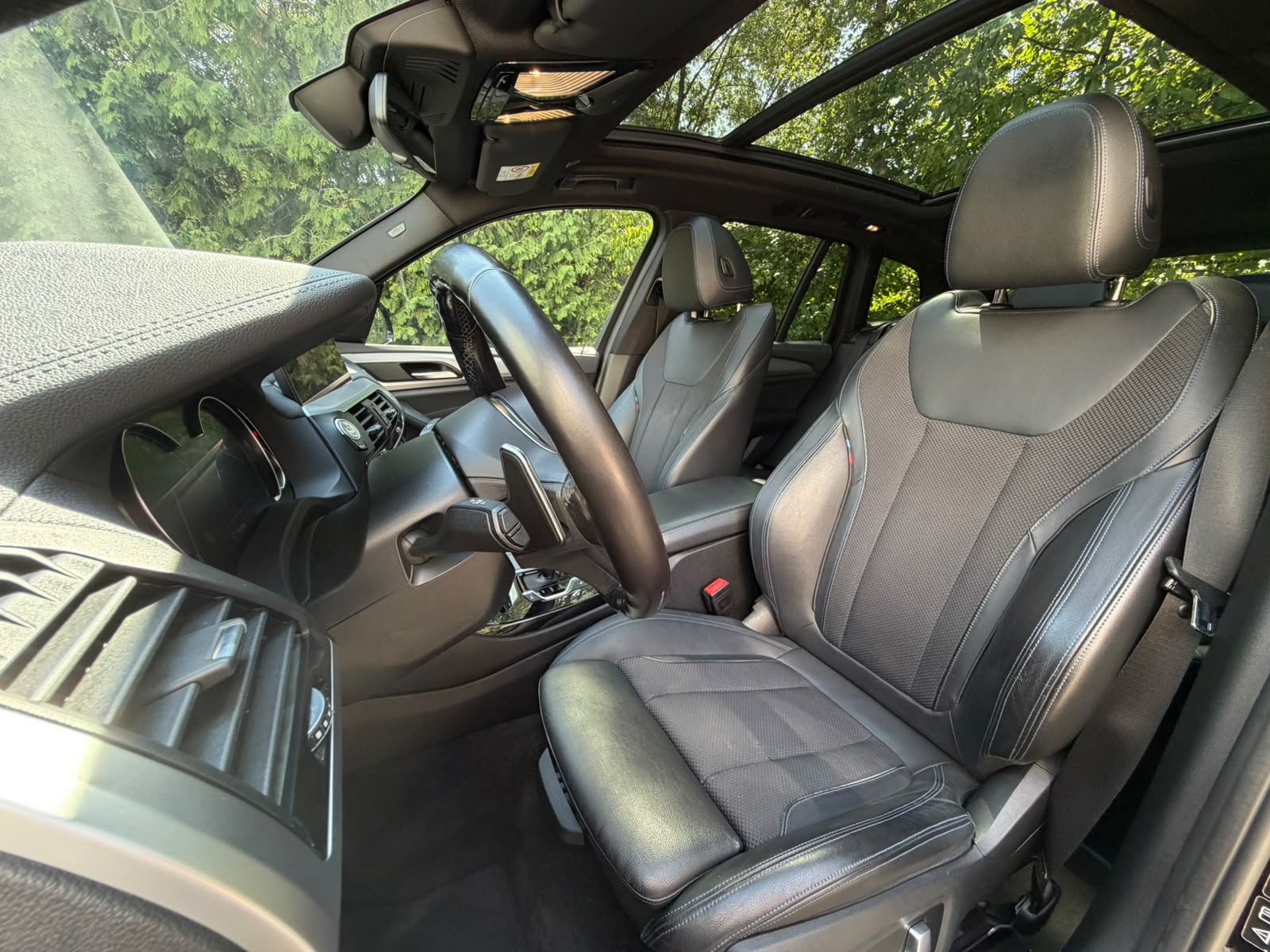 BMW X3 xDrive 20d Individual M Sport Steptronic-image-12