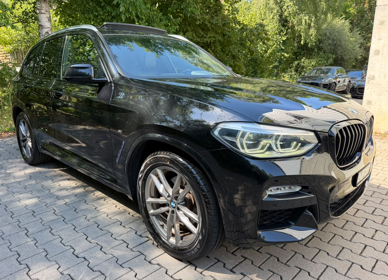 BMW X3 xDrive 20d Individual M Sport Steptronic-image-6