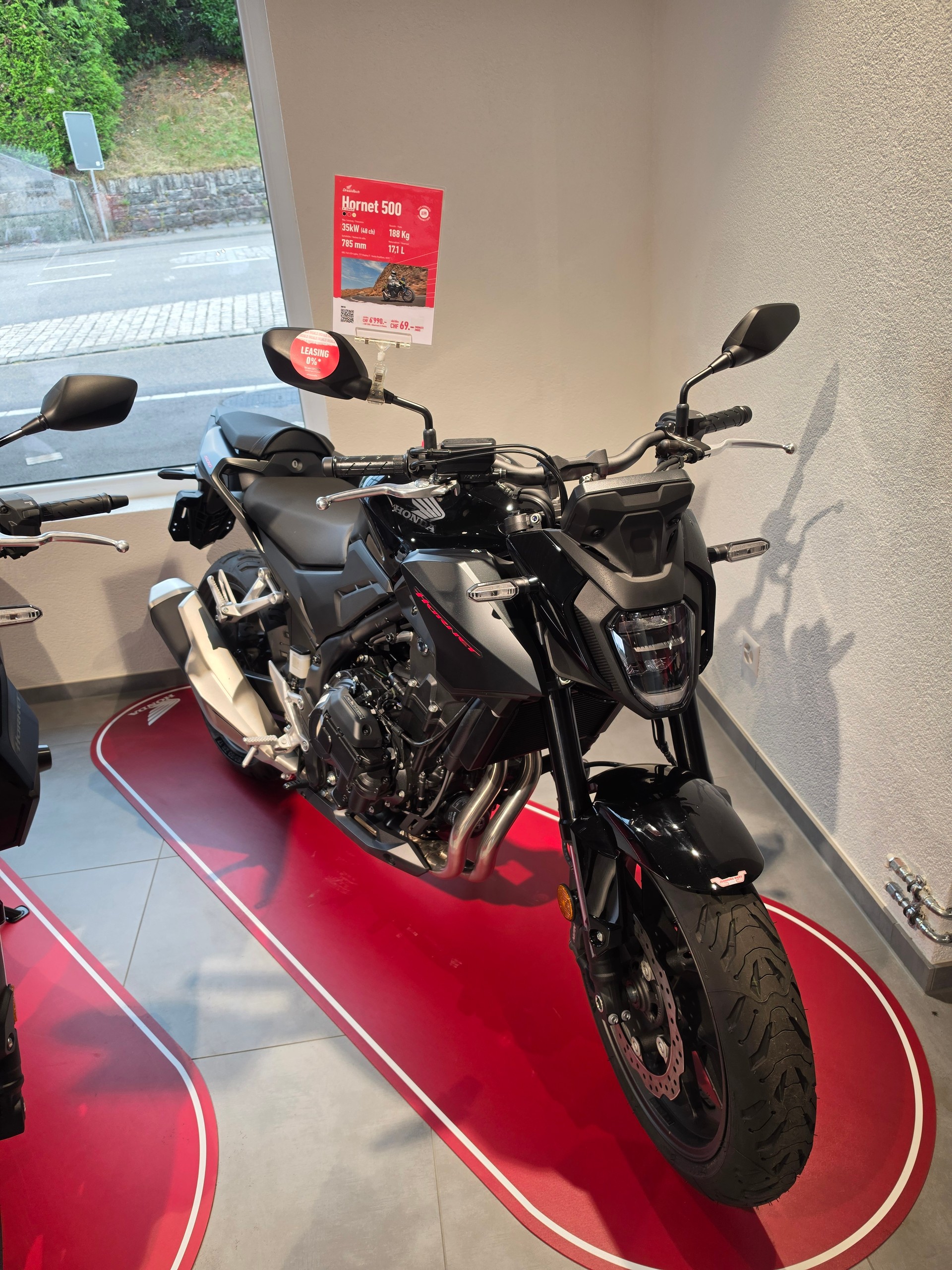 HONDA CB 500 Hornet-image-0