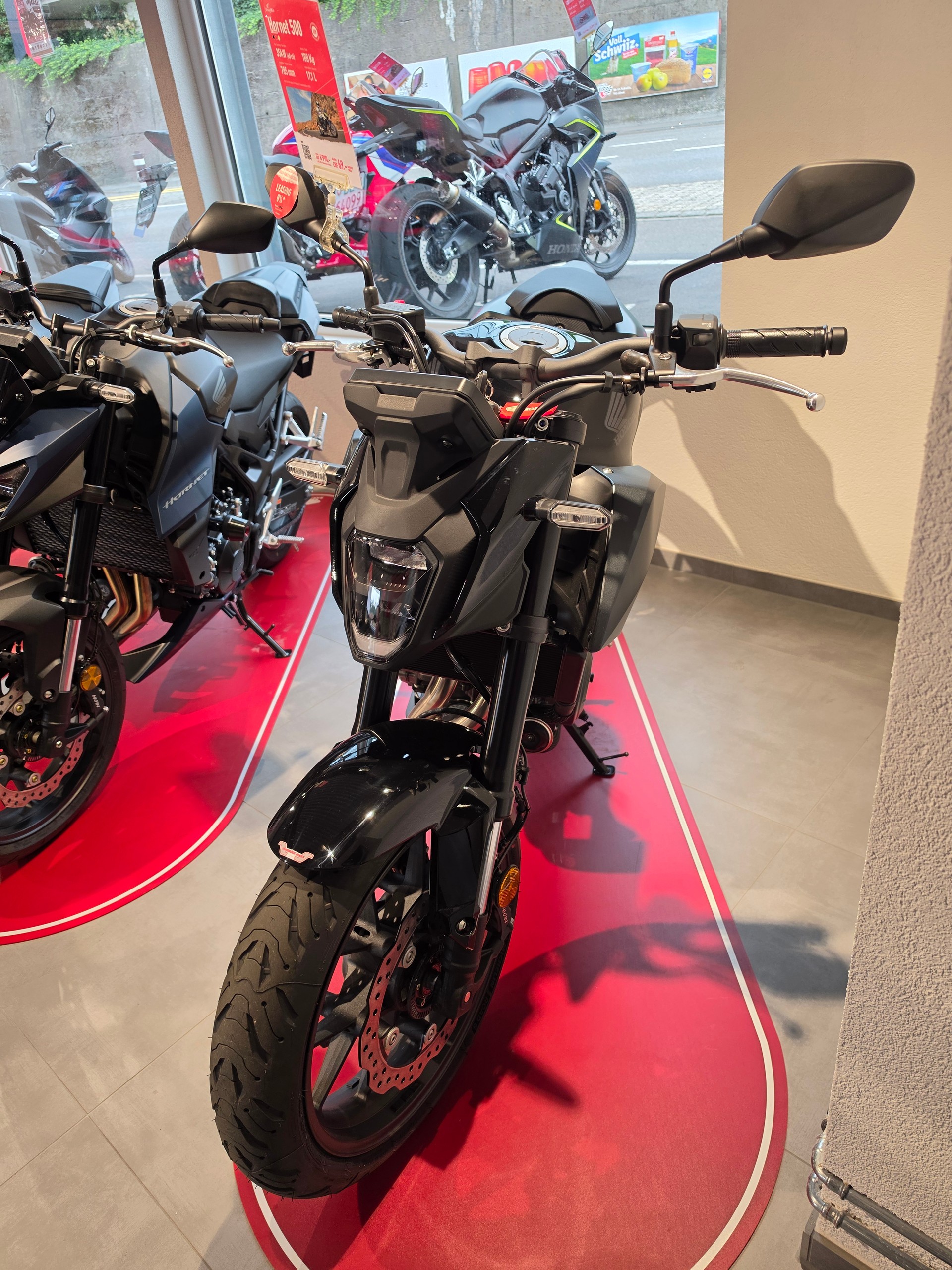 HONDA CB 500 Hornet-image-1