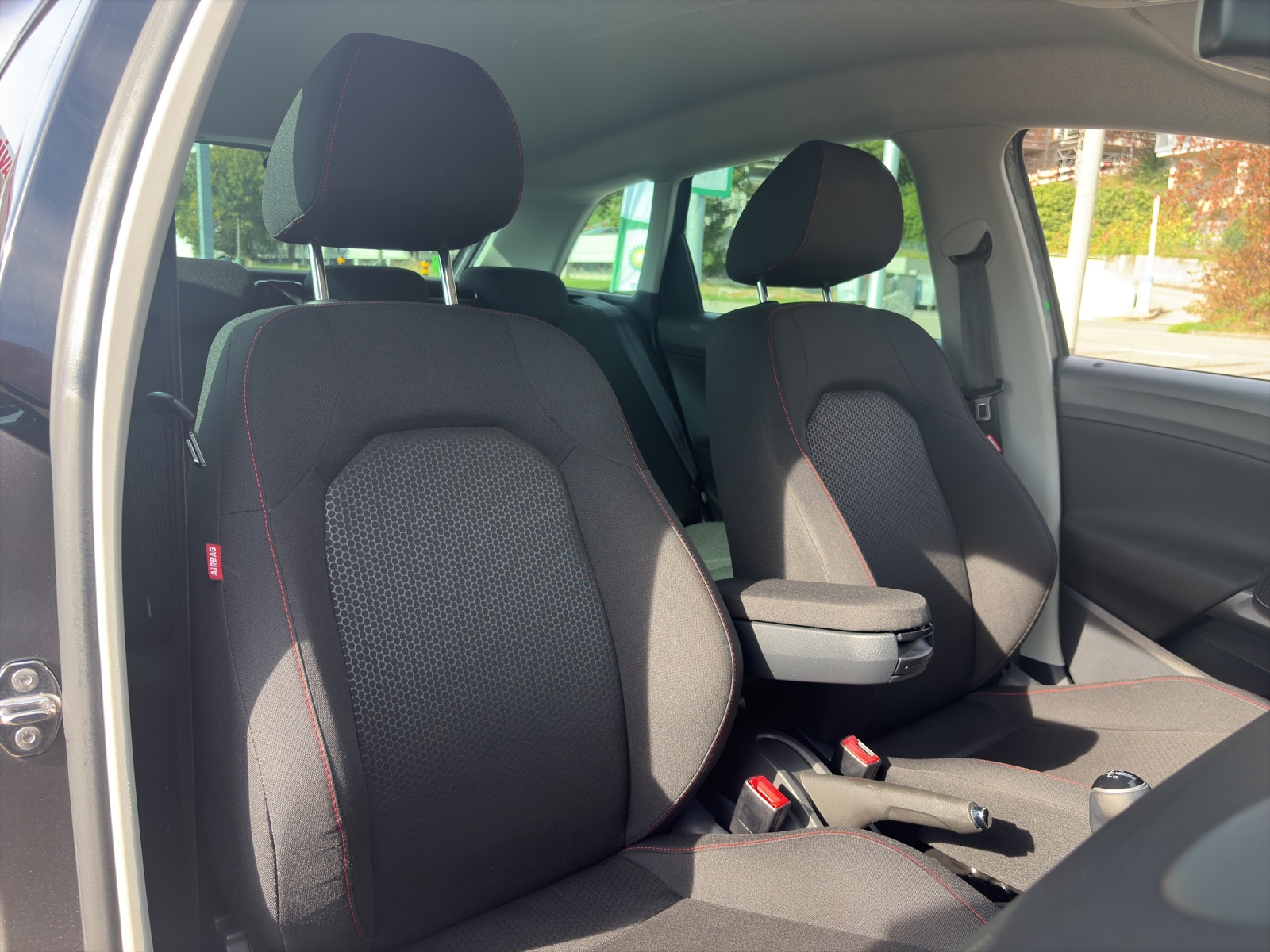 SEAT Ibiza ST 1.2 TSI FR S/S-image-6