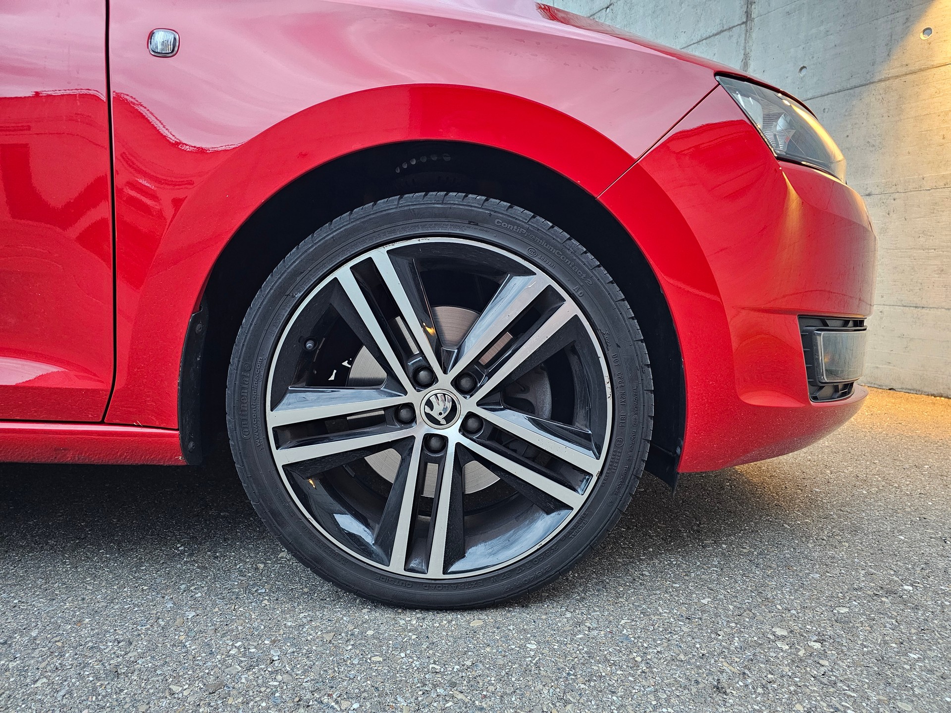 SKODA 1.2 TSI Ambition-image-9