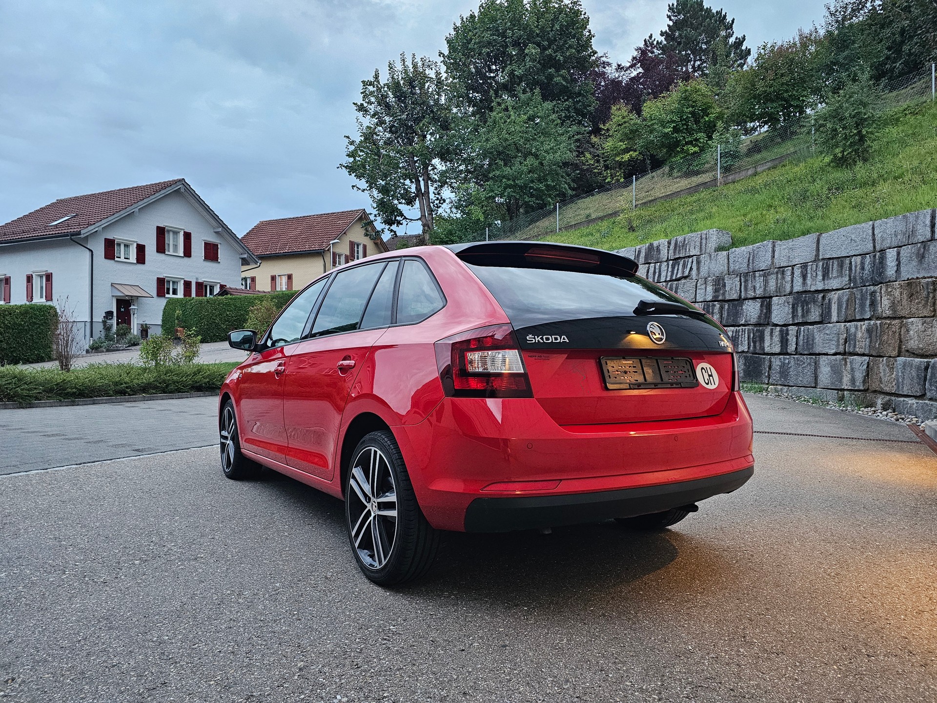 SKODA 1.2 TSI Ambition-image-2