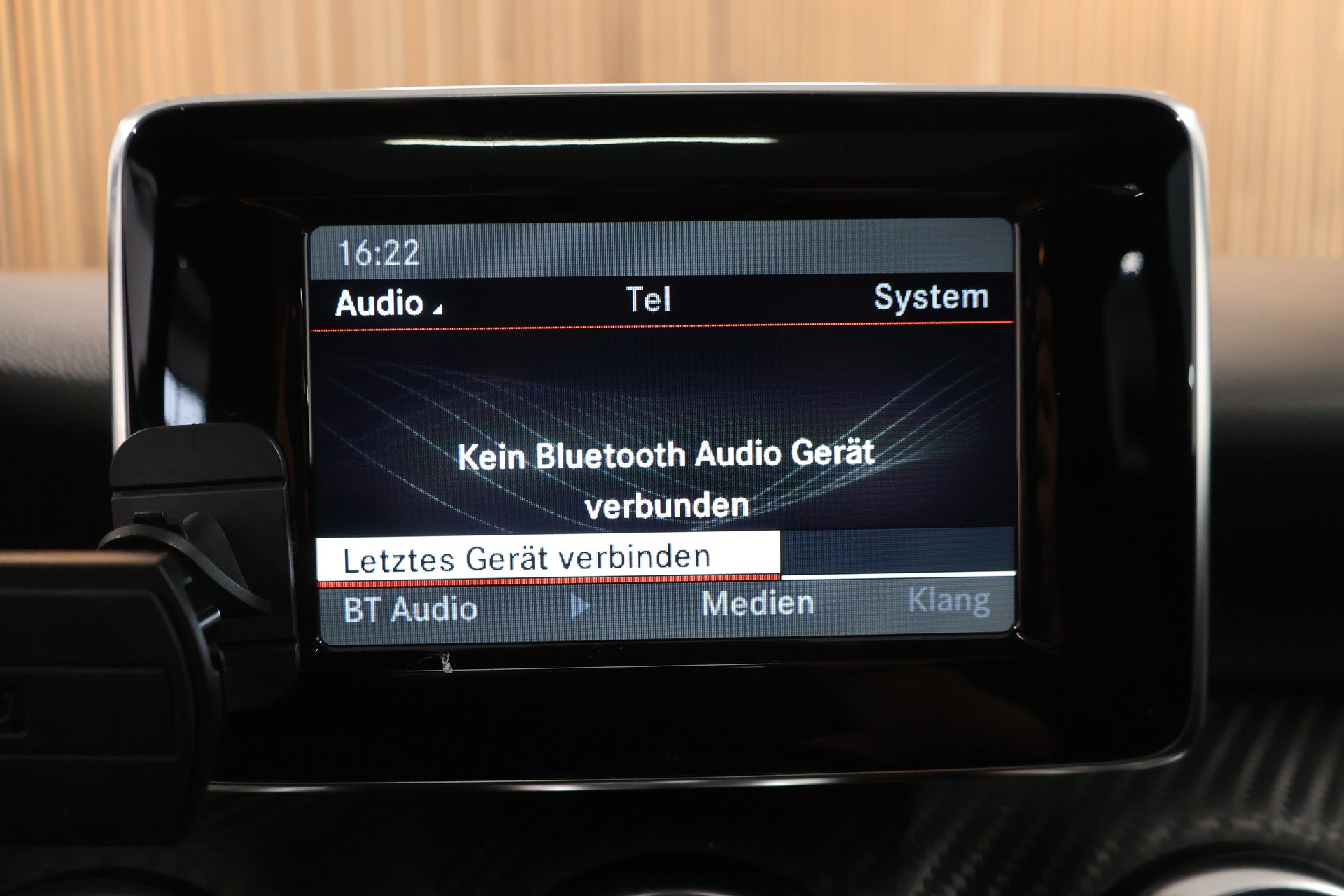MERCEDES-BENZ A 200 AMG Line-image-26