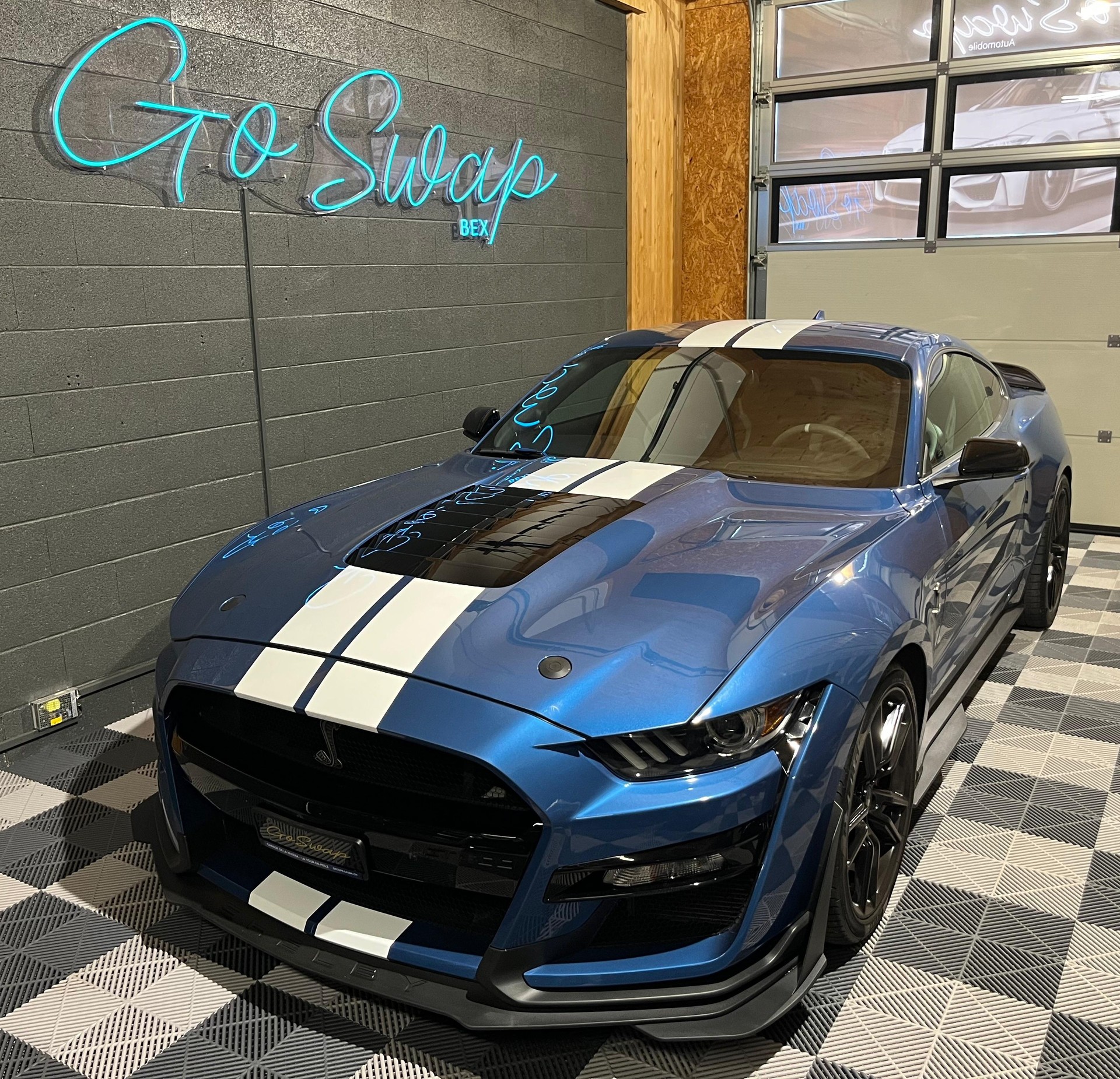 FORD Mustang Coupé SHELBY GT 500 771CH-image-4