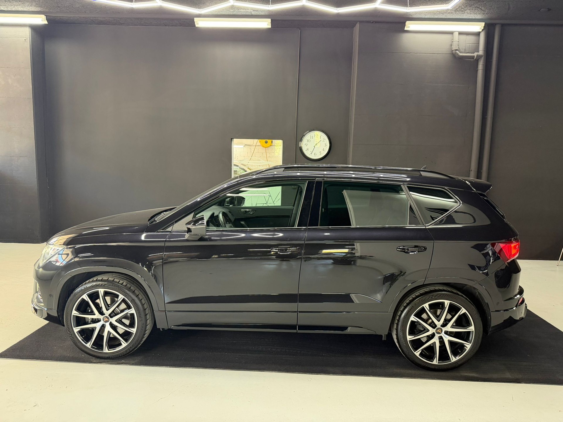 CUPRA Ateca 2.0TSI 4Drive DSG-showroom-element-3