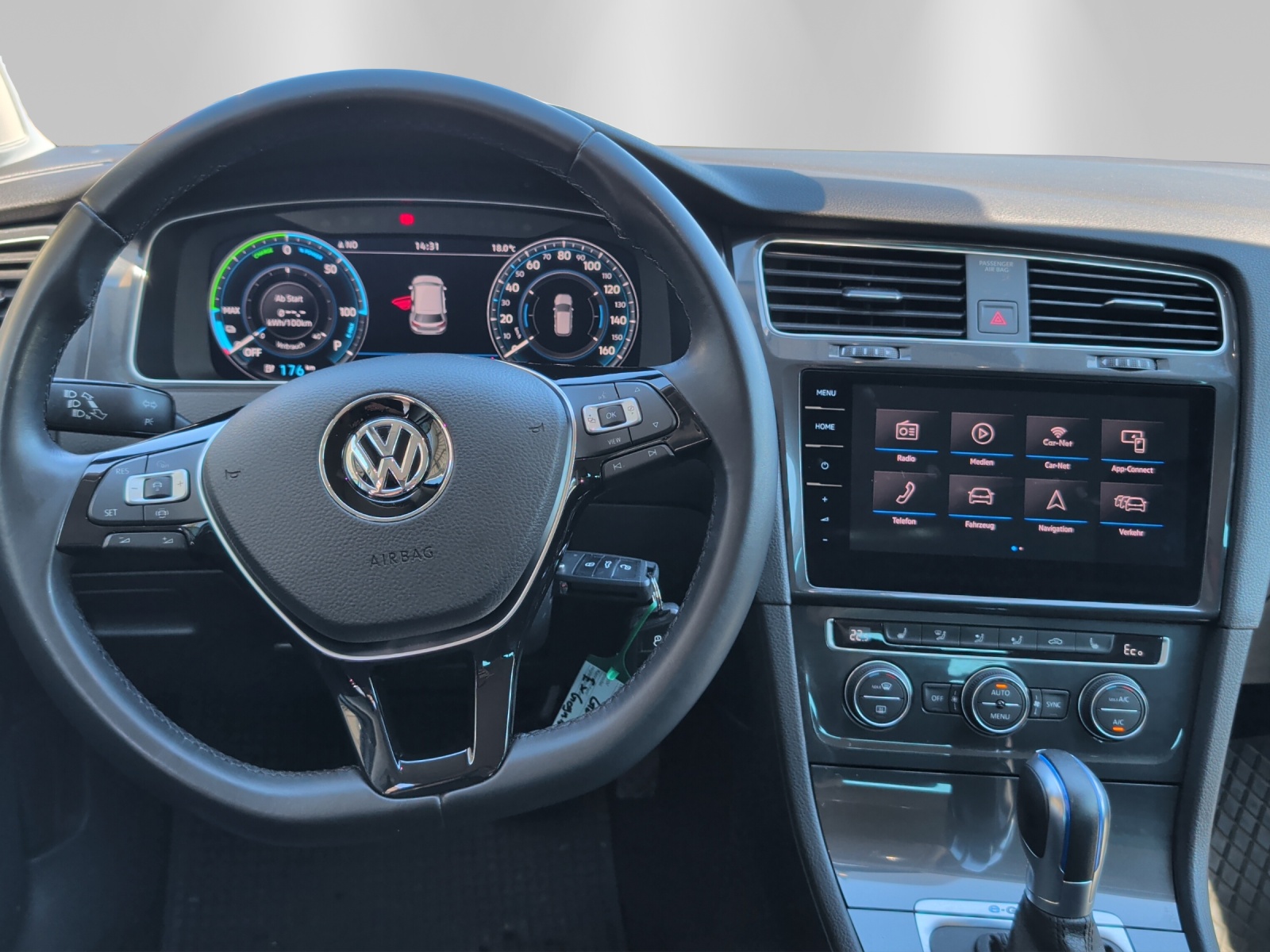 VW e-Golf-image-9