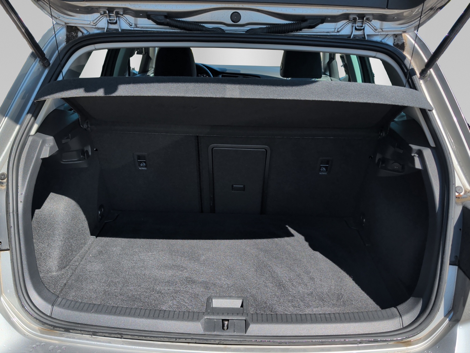 VW e-Golf-image-11