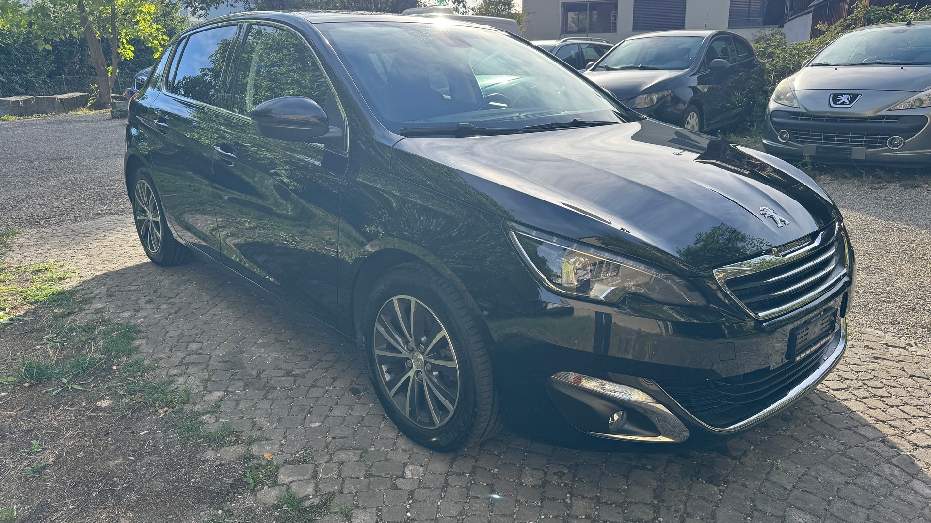 PEUGEOT 308 1.6 THP Allure-showroom-element-3