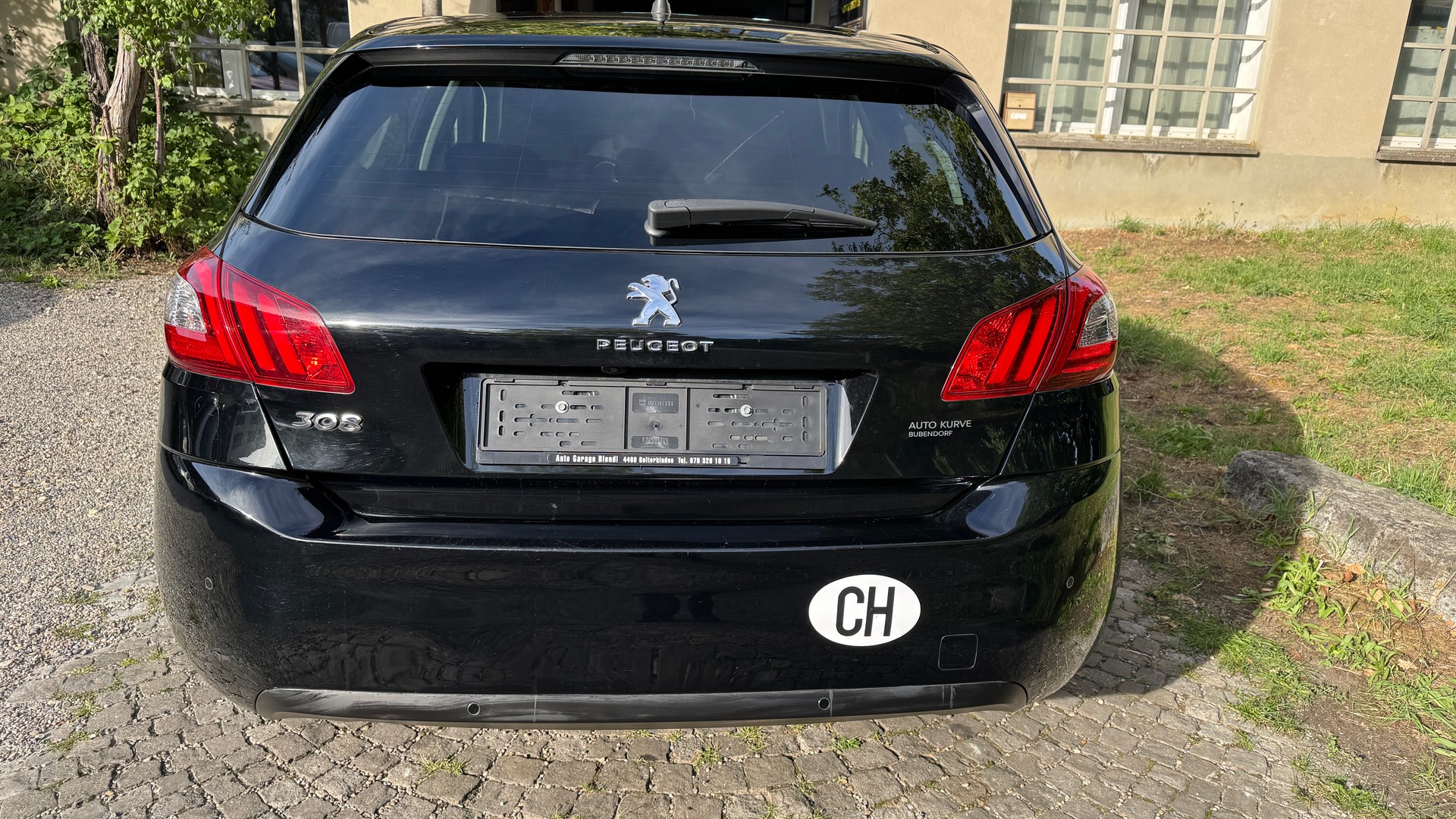 PEUGEOT 308 1.6 THP Allure-image-6