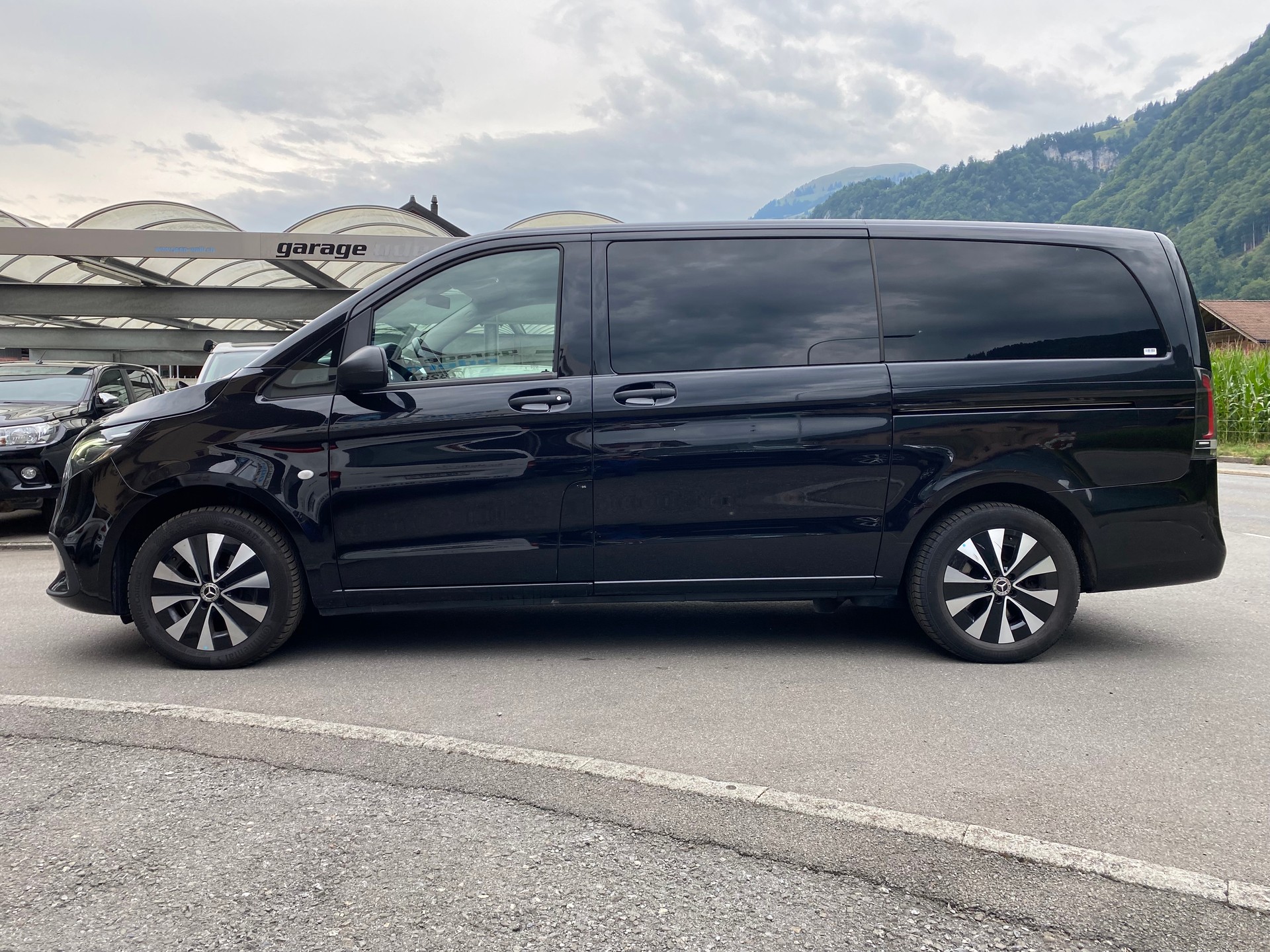MERCEDES-BENZ Vito 116 CDI Lang Select Tourer 4Matic 9G-Tronic