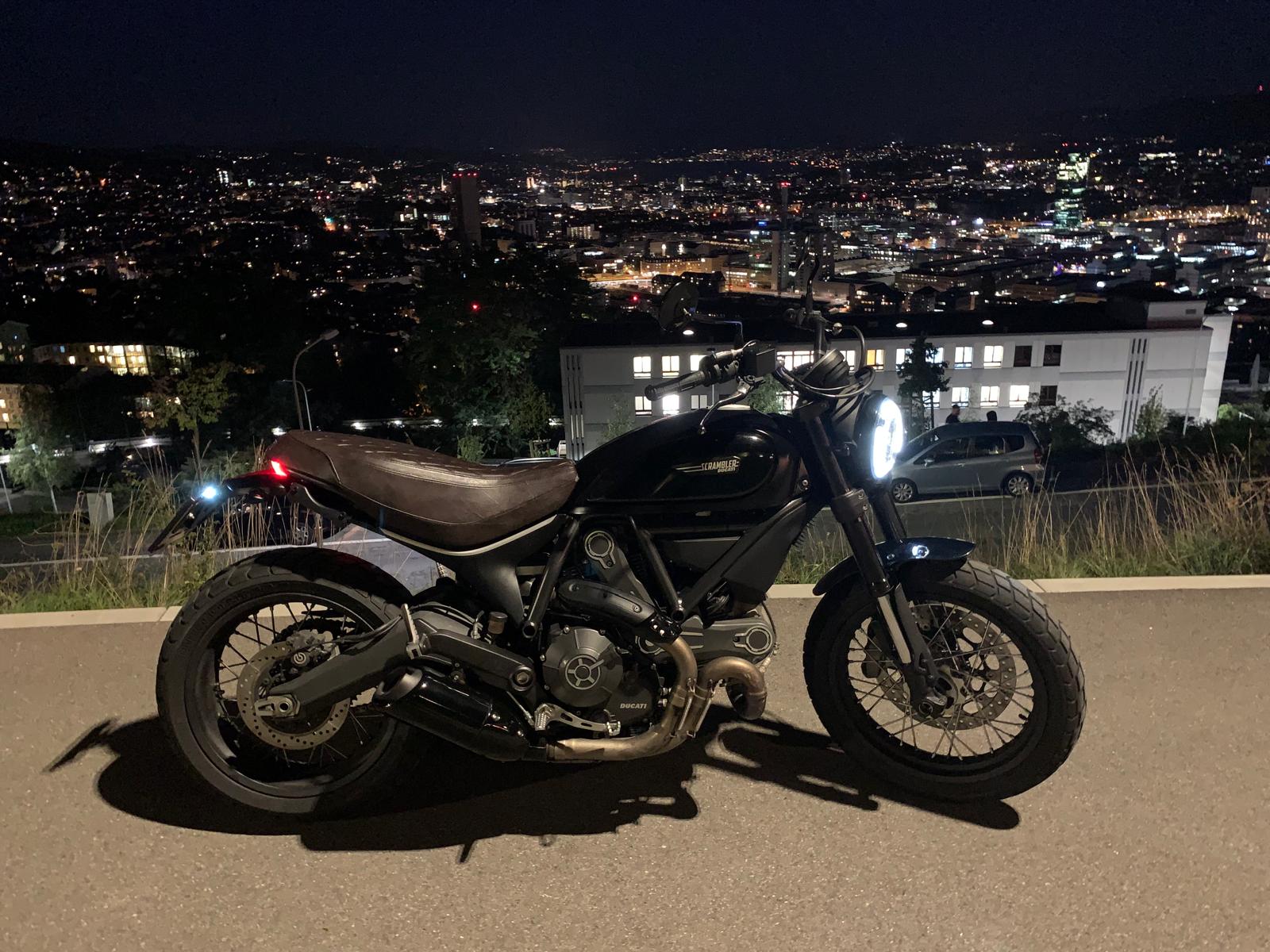 DUCATI Scrambler 800 Classic ABS-image-0
