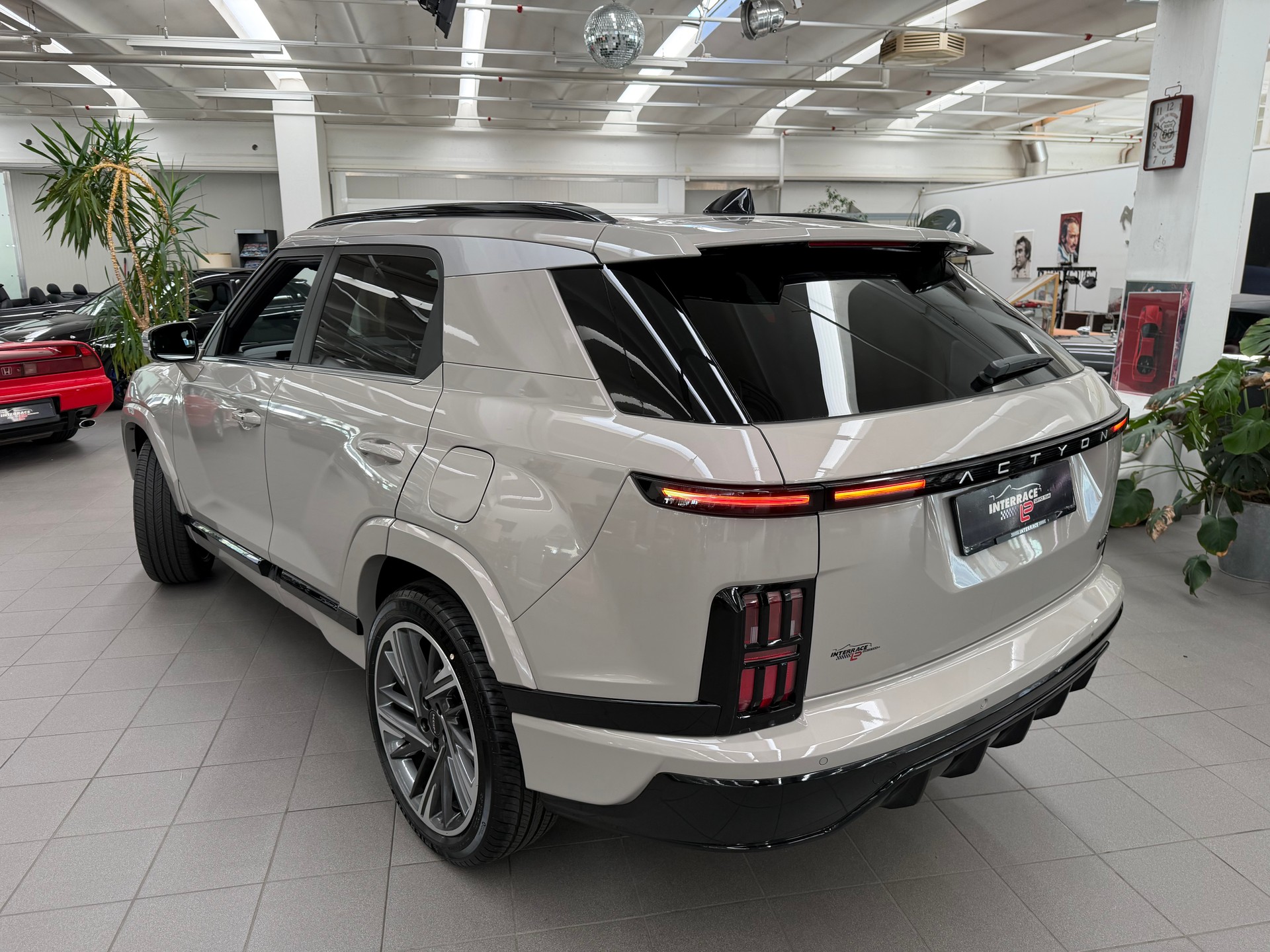 KGM-SsangYong Actyon 1.5 T GDI 4WD Automat-image-2