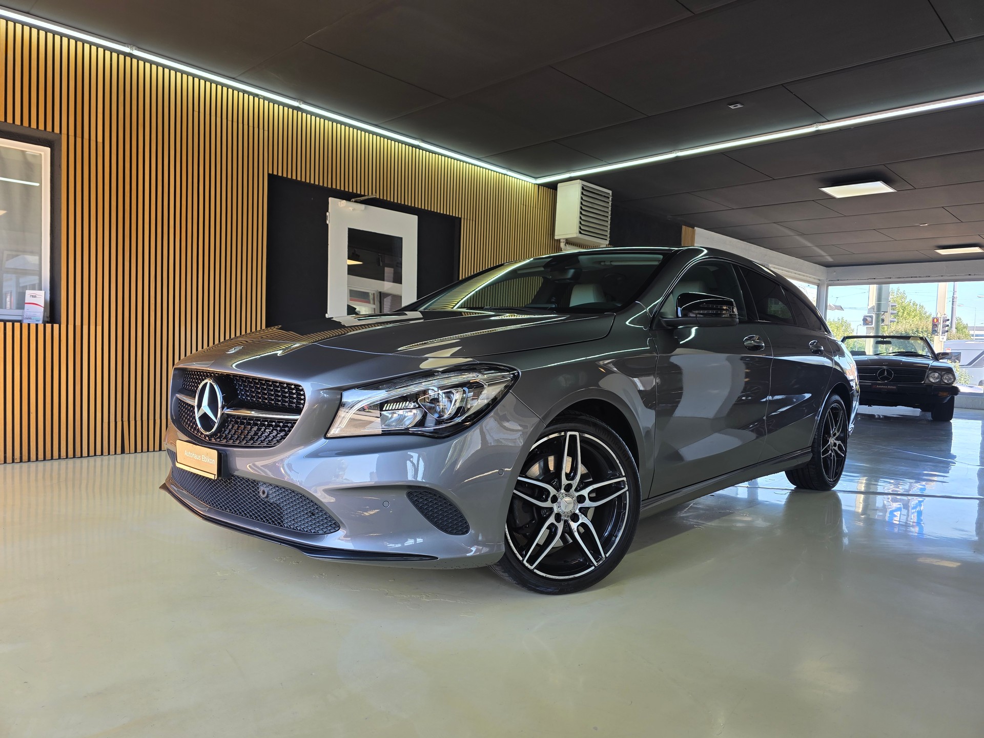 MERCEDES-BENZ CLA Shooting Brake 250 Urban 4Matic 7G-DCT