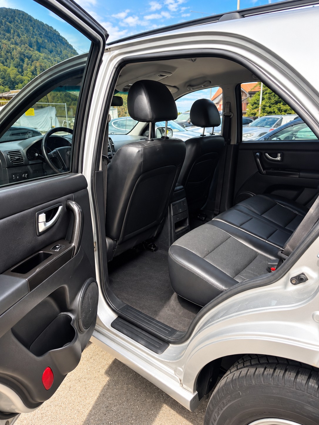 KIA Sorento 2.5 CRDI Classic-image-7