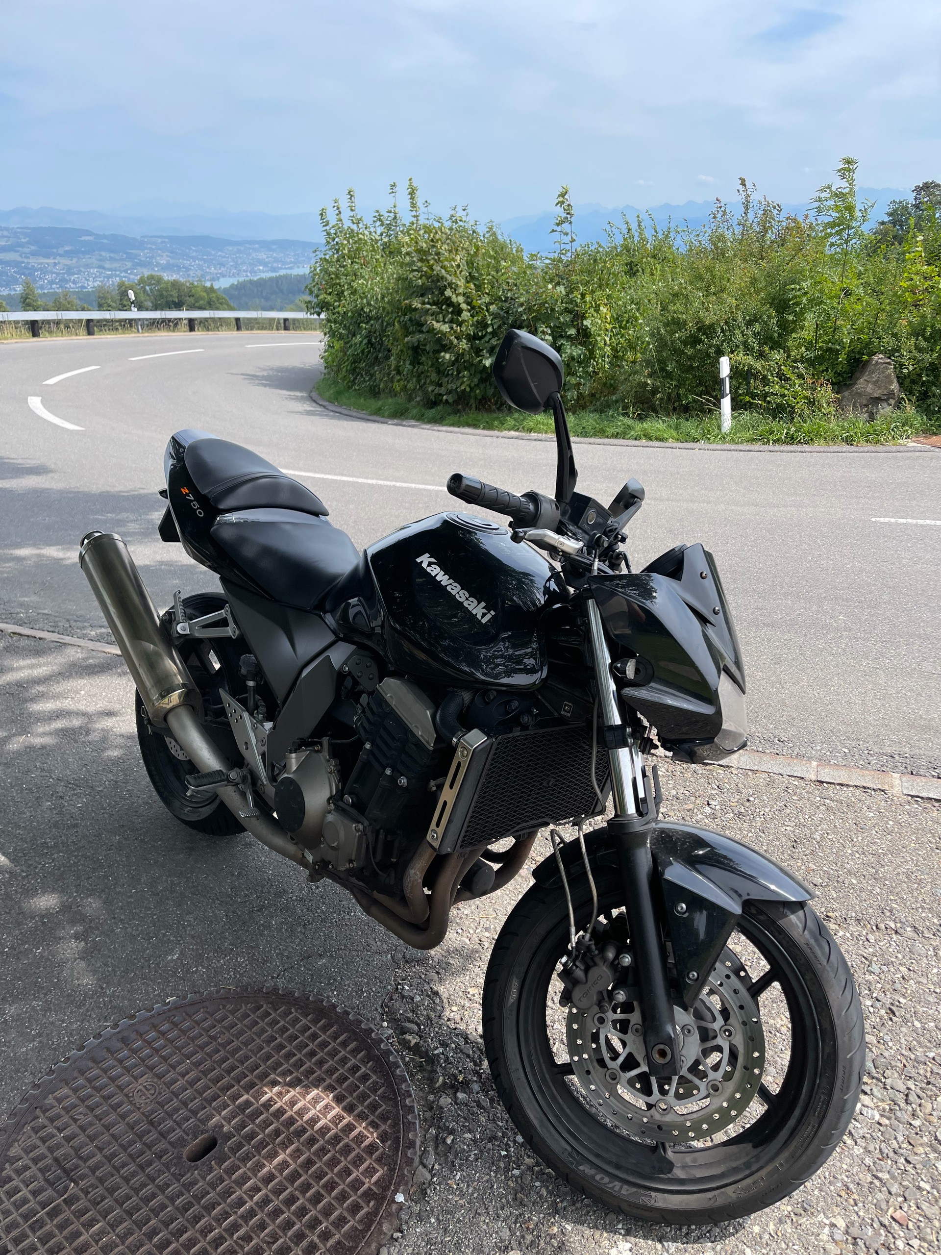 KAWASAKI Z 750-image-2