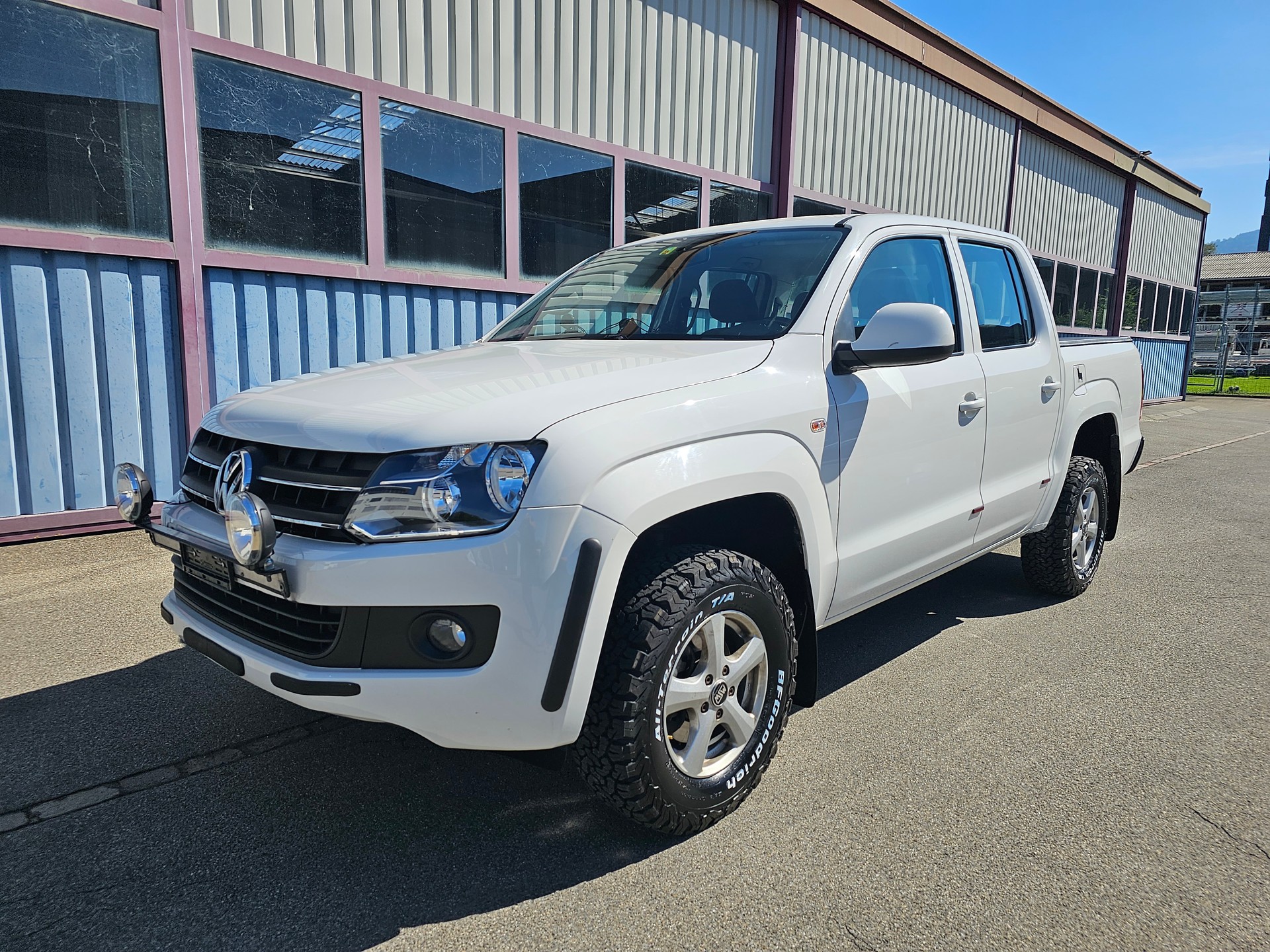 VW Amarok 2.0 BiTDI Trendline 4Motion permanent