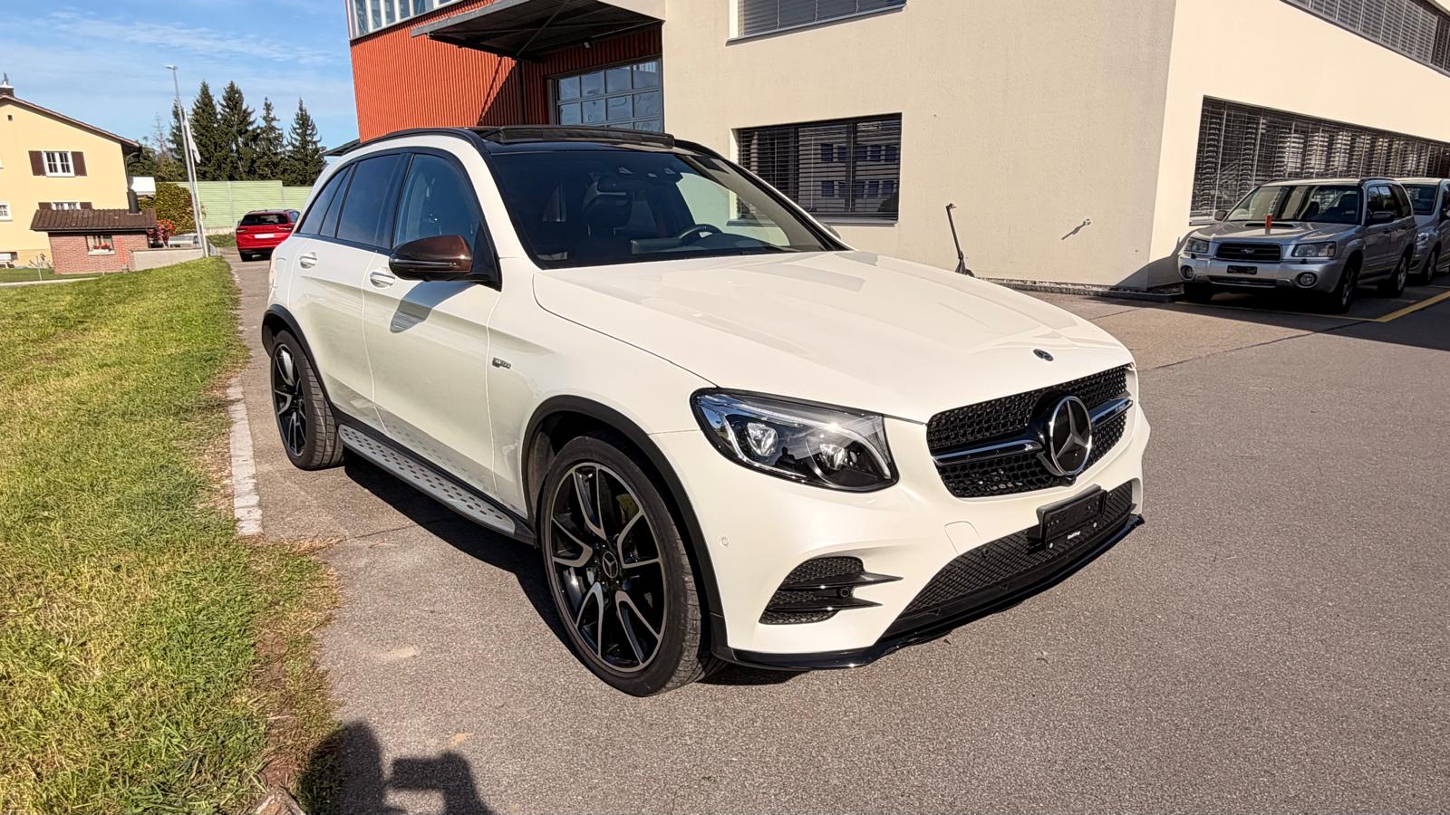 MERCEDES-BENZ GLC 43 AMG 4Matic 9G-Tronic-showroom-element-3