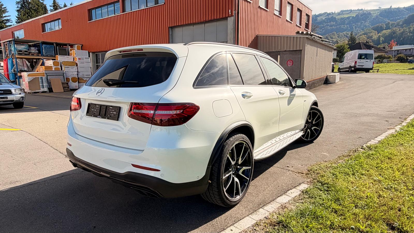 MERCEDES-BENZ GLC 43 AMG 4Matic 9G-Tronic-image-6