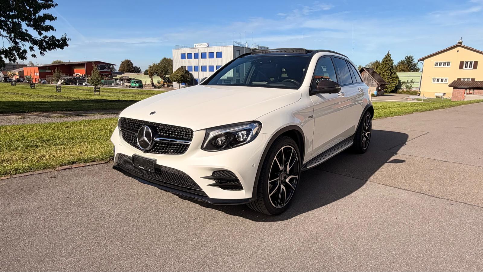 MERCEDES-BENZ GLC 43 AMG 4Matic 9G-Tronic-showroom-element-2