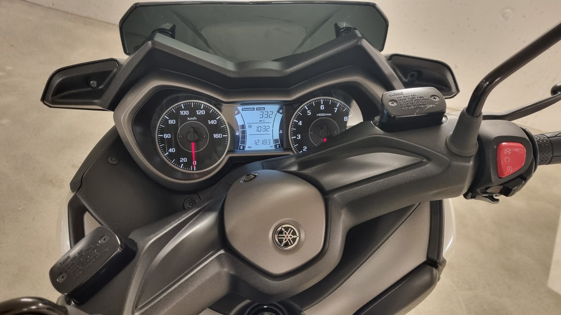 YAMAHA X-Max CZD 300 ABS-image-3