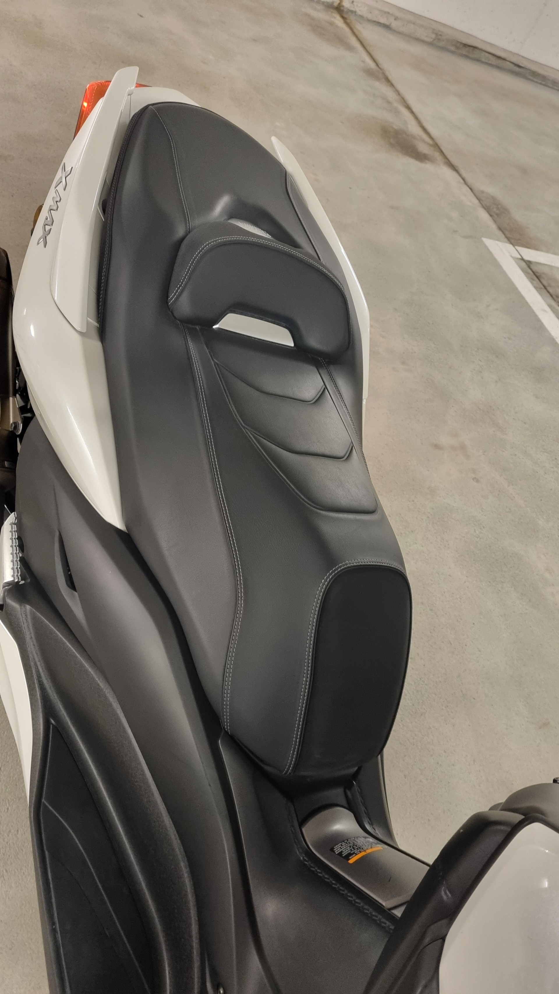 YAMAHA X-Max CZD 300 ABS-image-4