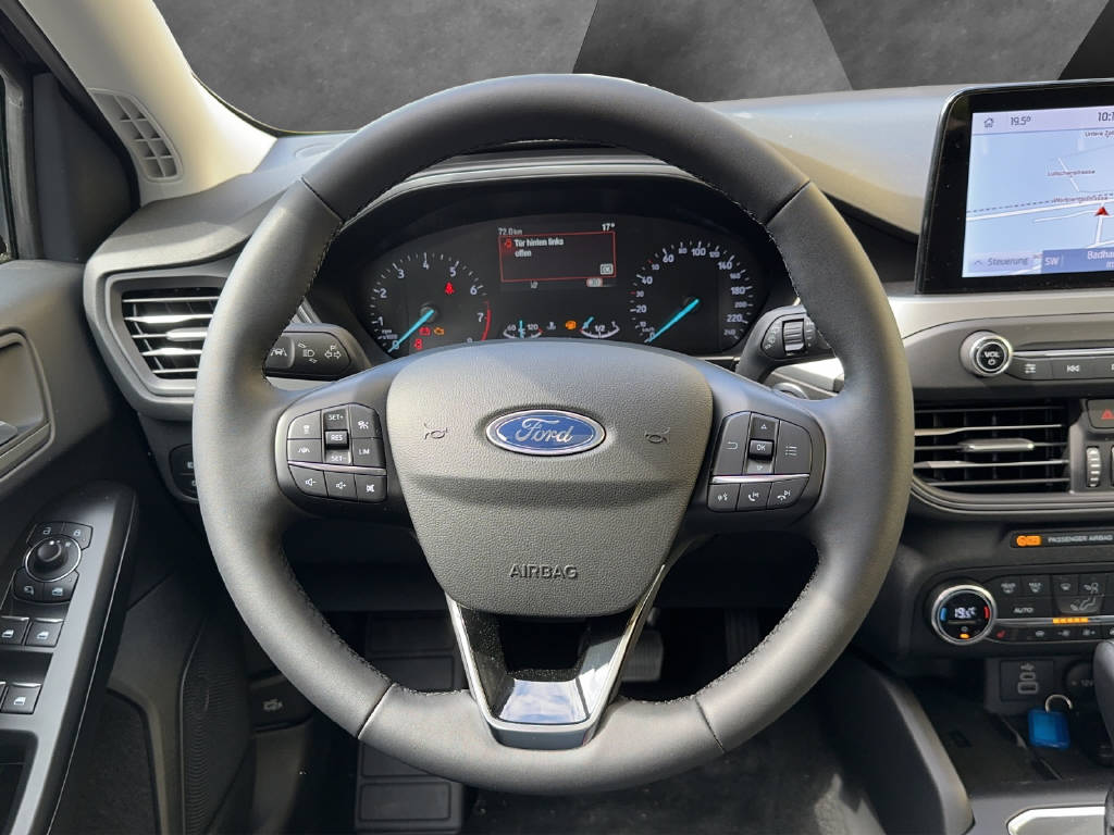 FORD Focus Station Wagon 1.0i EcoB Hybrid 155 Active Style-image-10