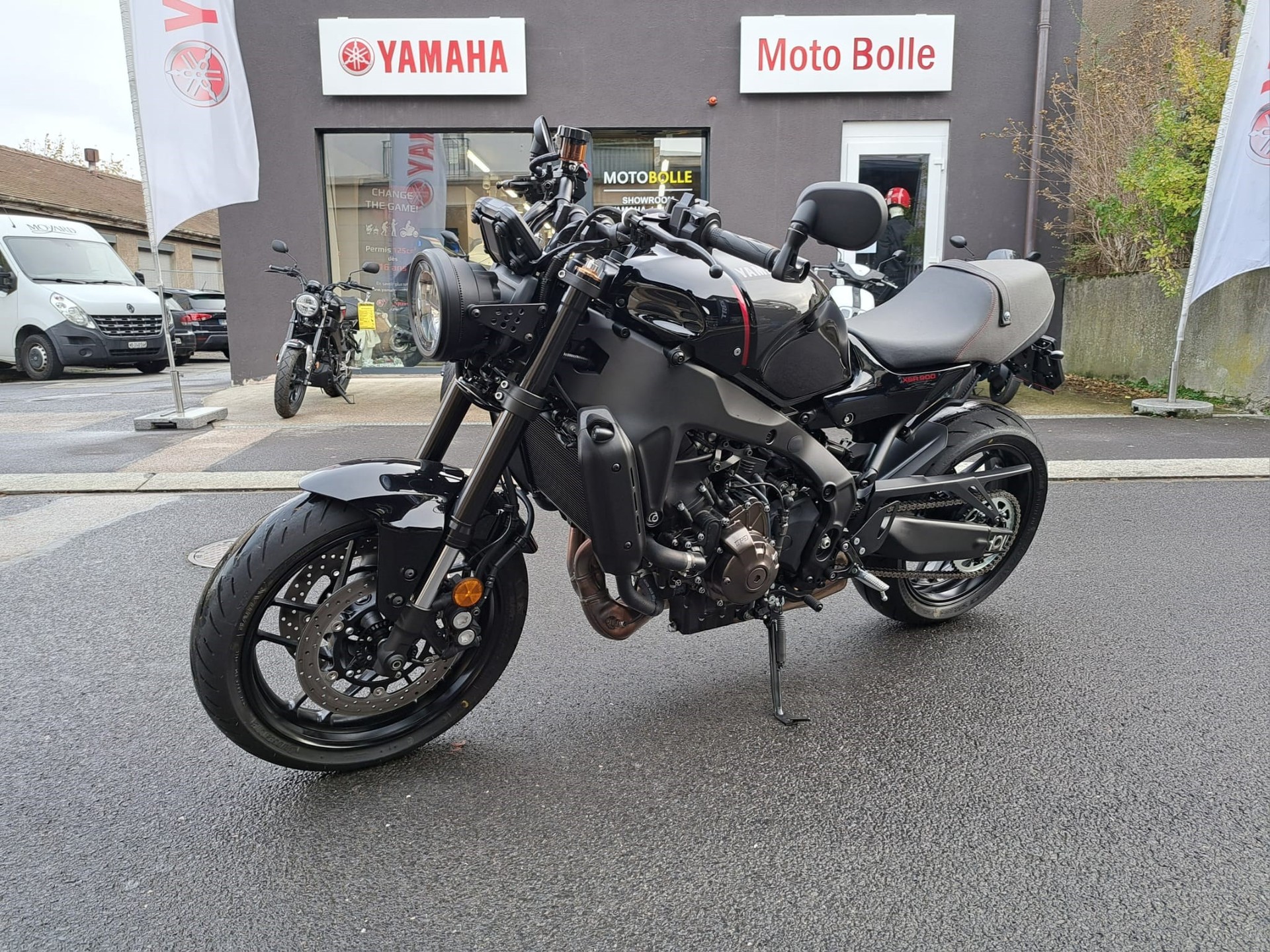 YAMAHA XSR 900-image-3