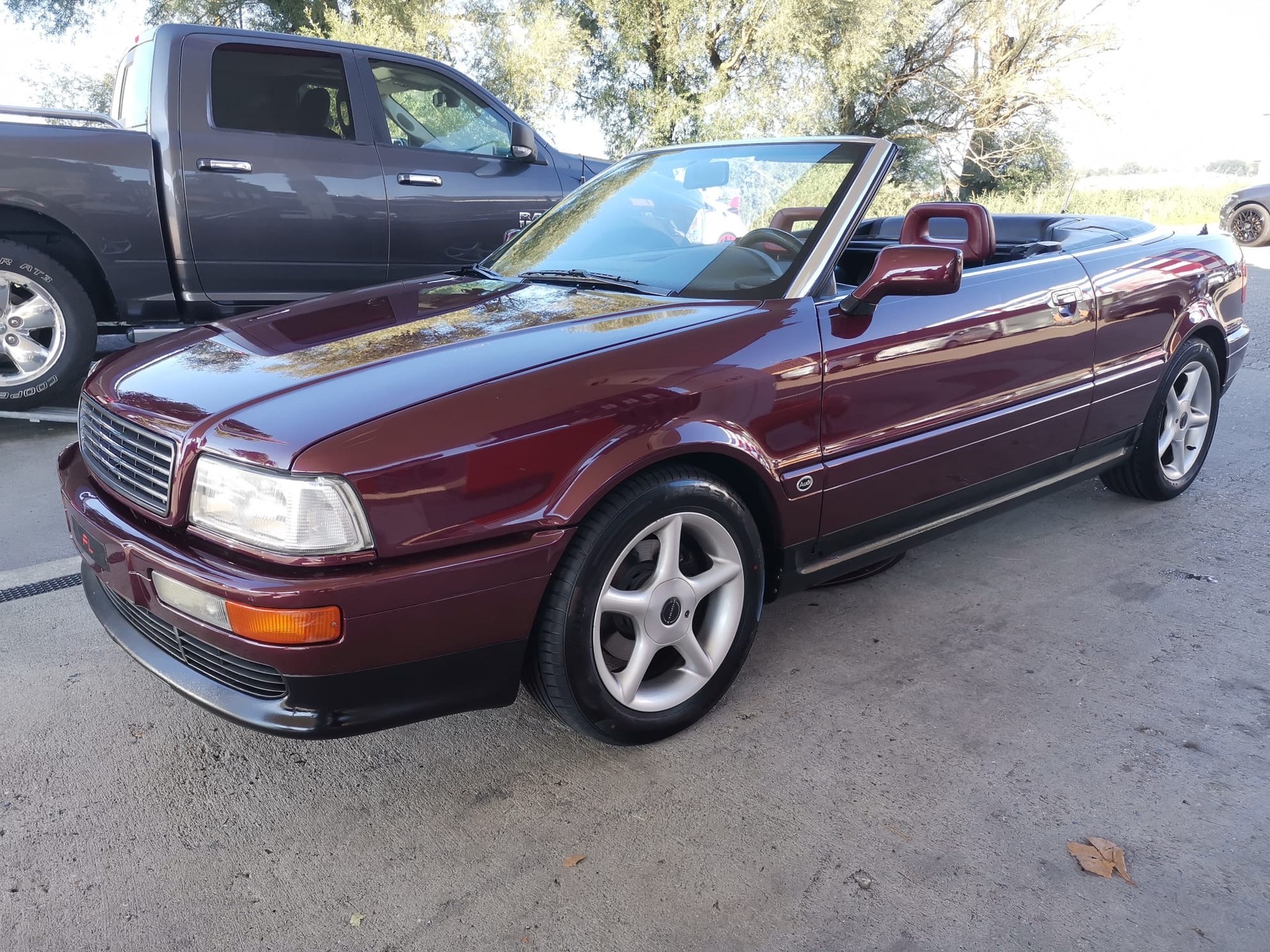 AUDI Cabriolet 2.6 E-image-10
