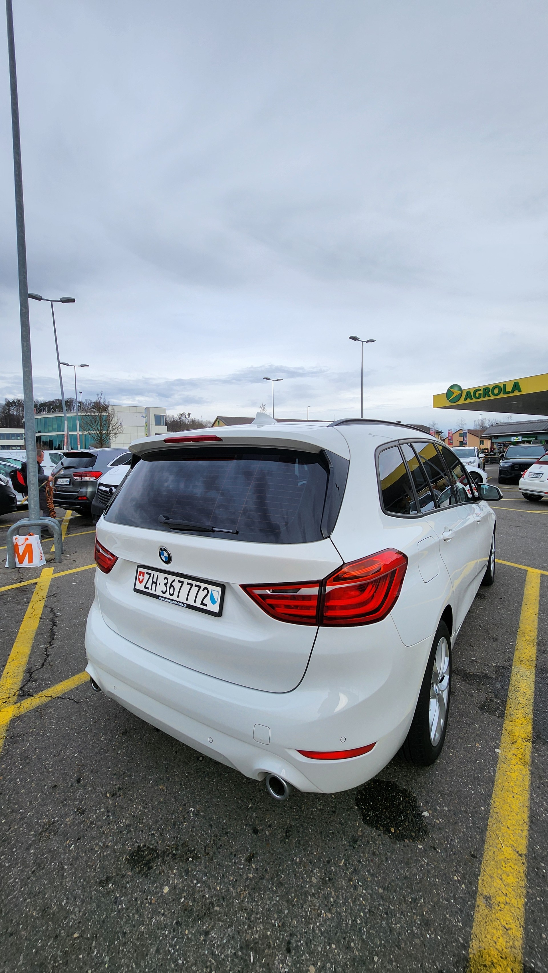 BMW 218d xDrive Gran Tourer Steptronic-image-10