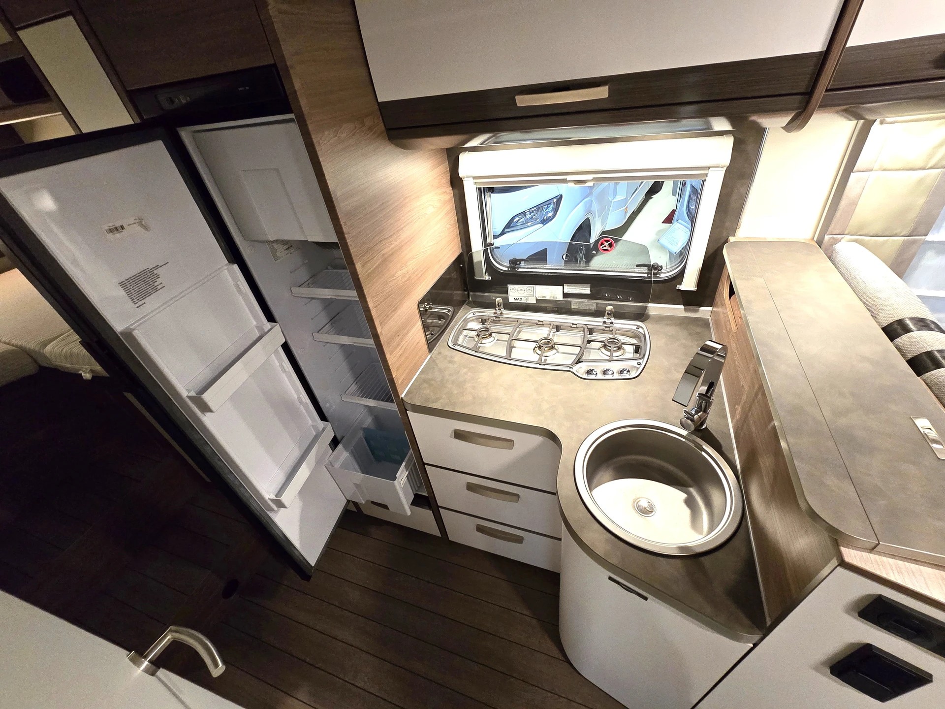 KNAUS Live I 700 MEG-image-7