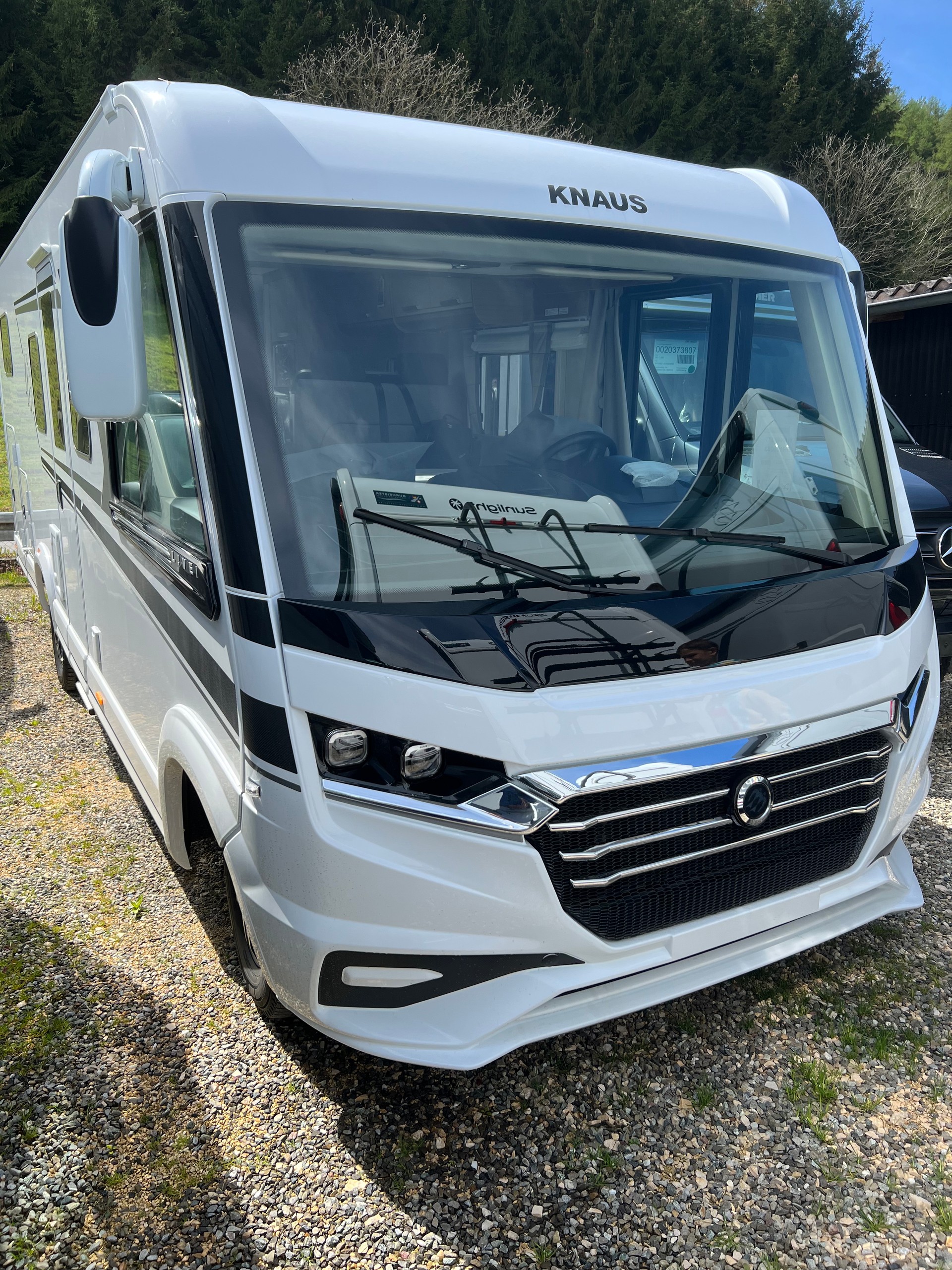 KNAUS Live I 700 MEG