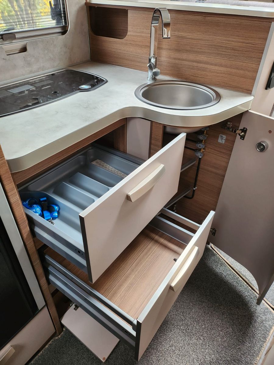 KNAUS Live I 700 MEG-image-10
