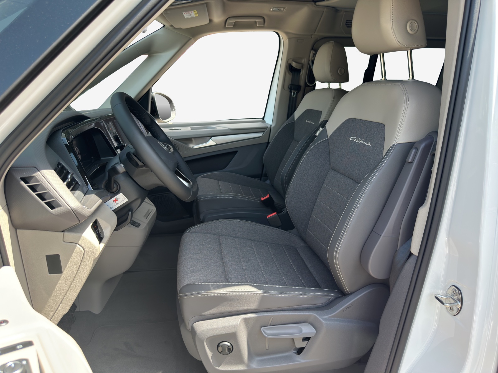 VW California 2.0 TDI Ocean-image-7