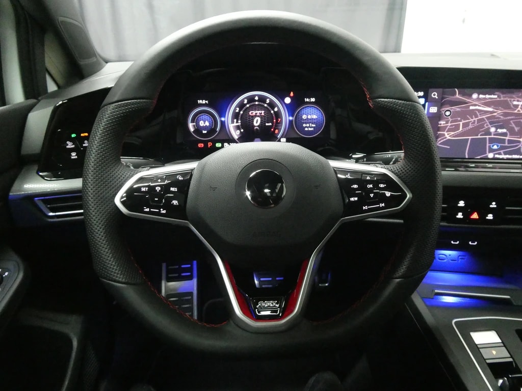 VW Golf 2.0 TSI GTI Clubsport DSG - IQ Light - Navi - Panorama - Kamera - 301 PS-image-13