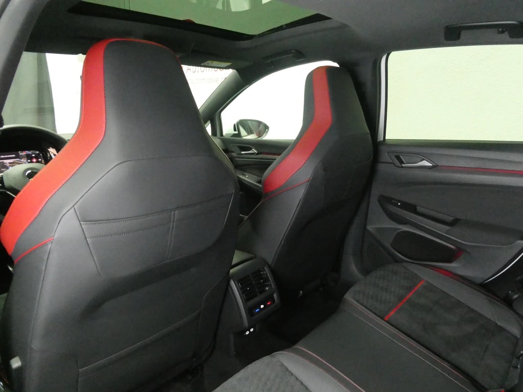 VW Golf 2.0 TSI GTI Clubsport DSG - IQ Light - Navi - Panorama - Kamera - 301 PS-image-9
