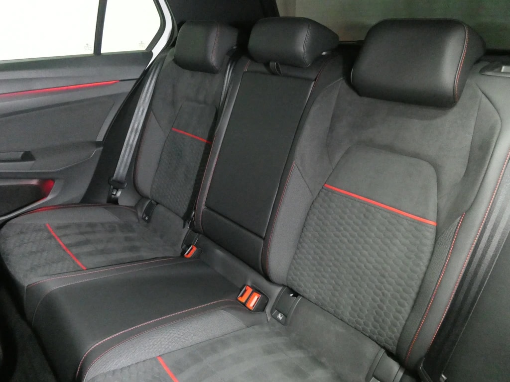 VW Golf 2.0 TSI GTI Clubsport DSG - IQ Light - Navi - Panorama - Kamera - 301 PS-image-10