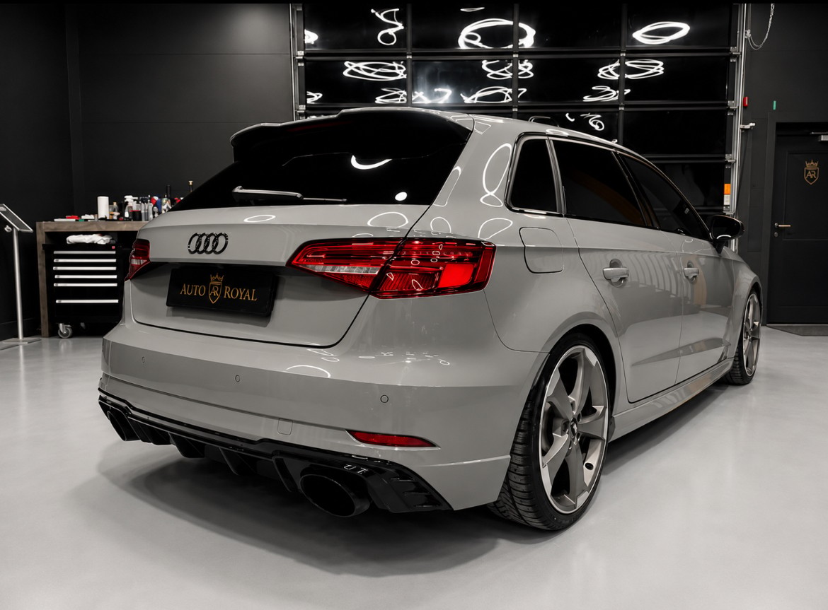 AUDI RS3 Sportback 2.5 TSI quattro S-tronic-image-6