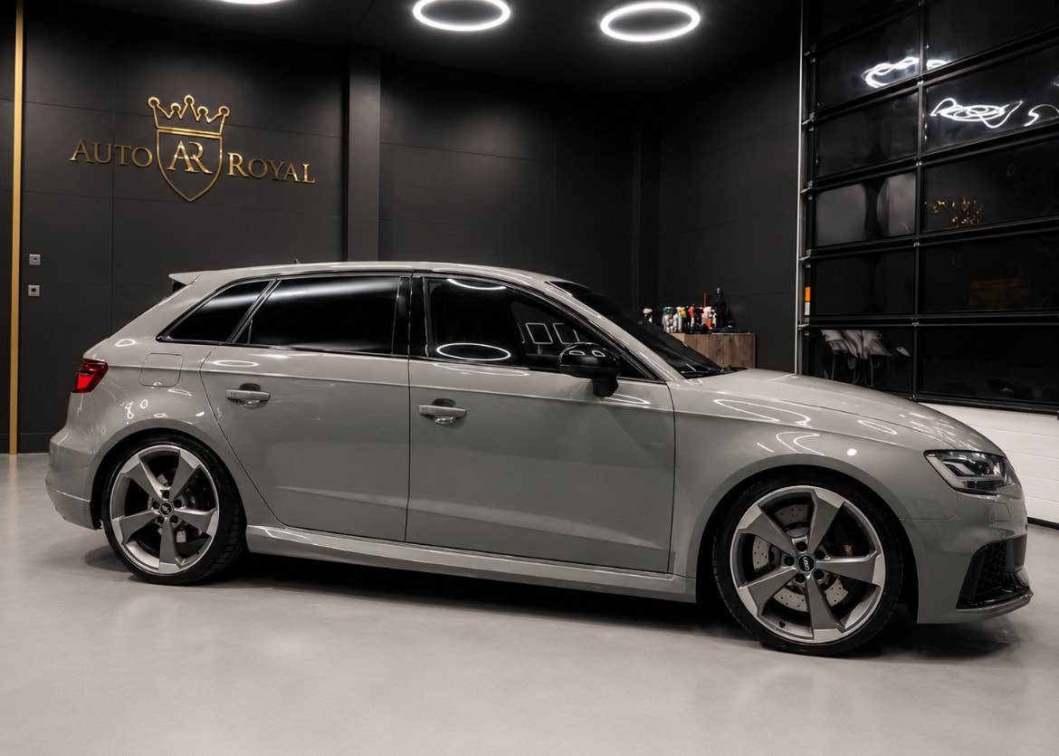 AUDI RS3 Sportback 2.5 TSI quattro S-tronic-image-7