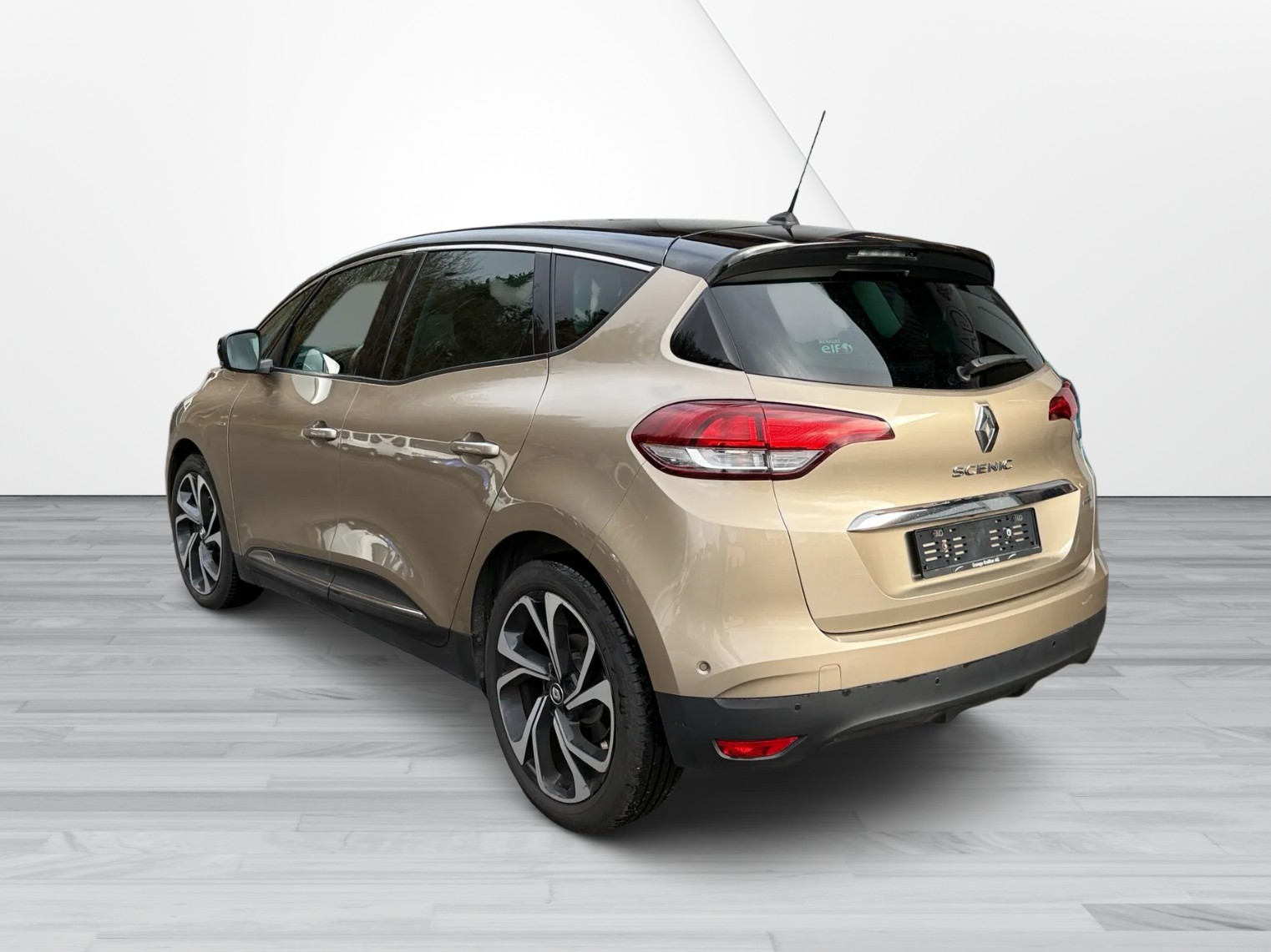 RENAULT Scénic 1.6 dCi Bose EDC *Top*8Fach*Service*-image-5