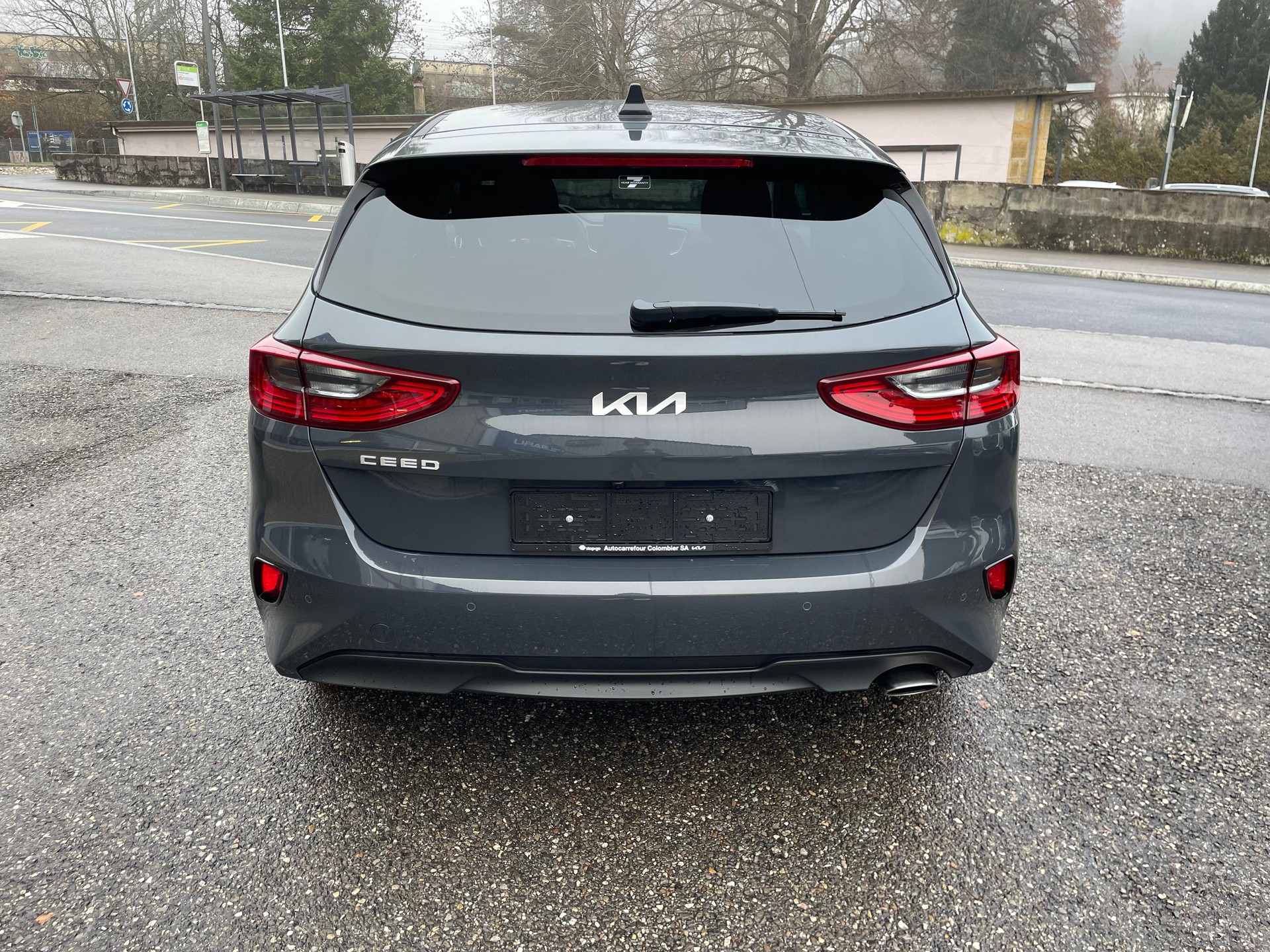 KIA Ceed 1.5 T-GDi Power-image-3