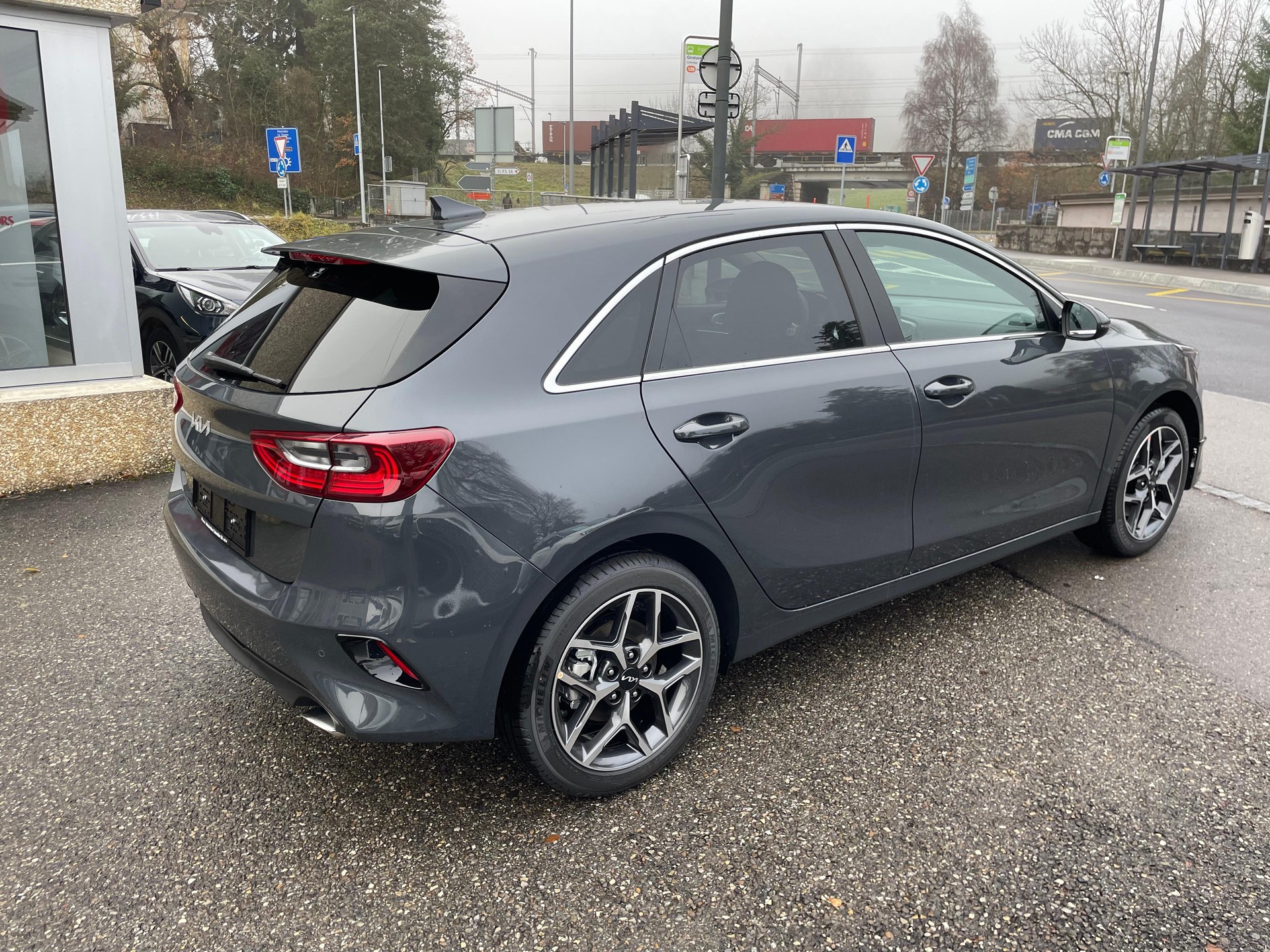 KIA Ceed 1.5 T-GDi Power-image-2