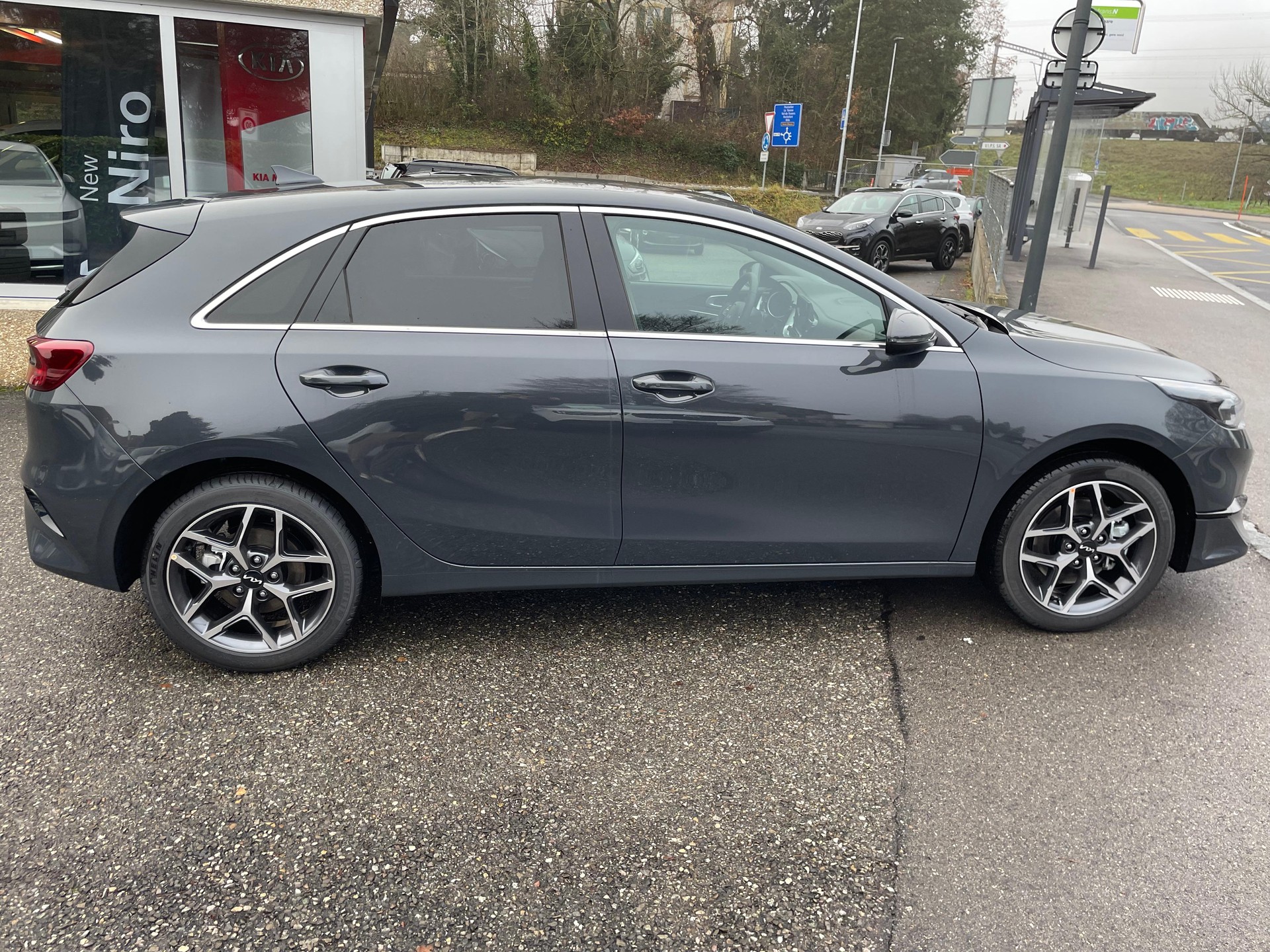 KIA Ceed 1.5 T-GDi Power-image-1
