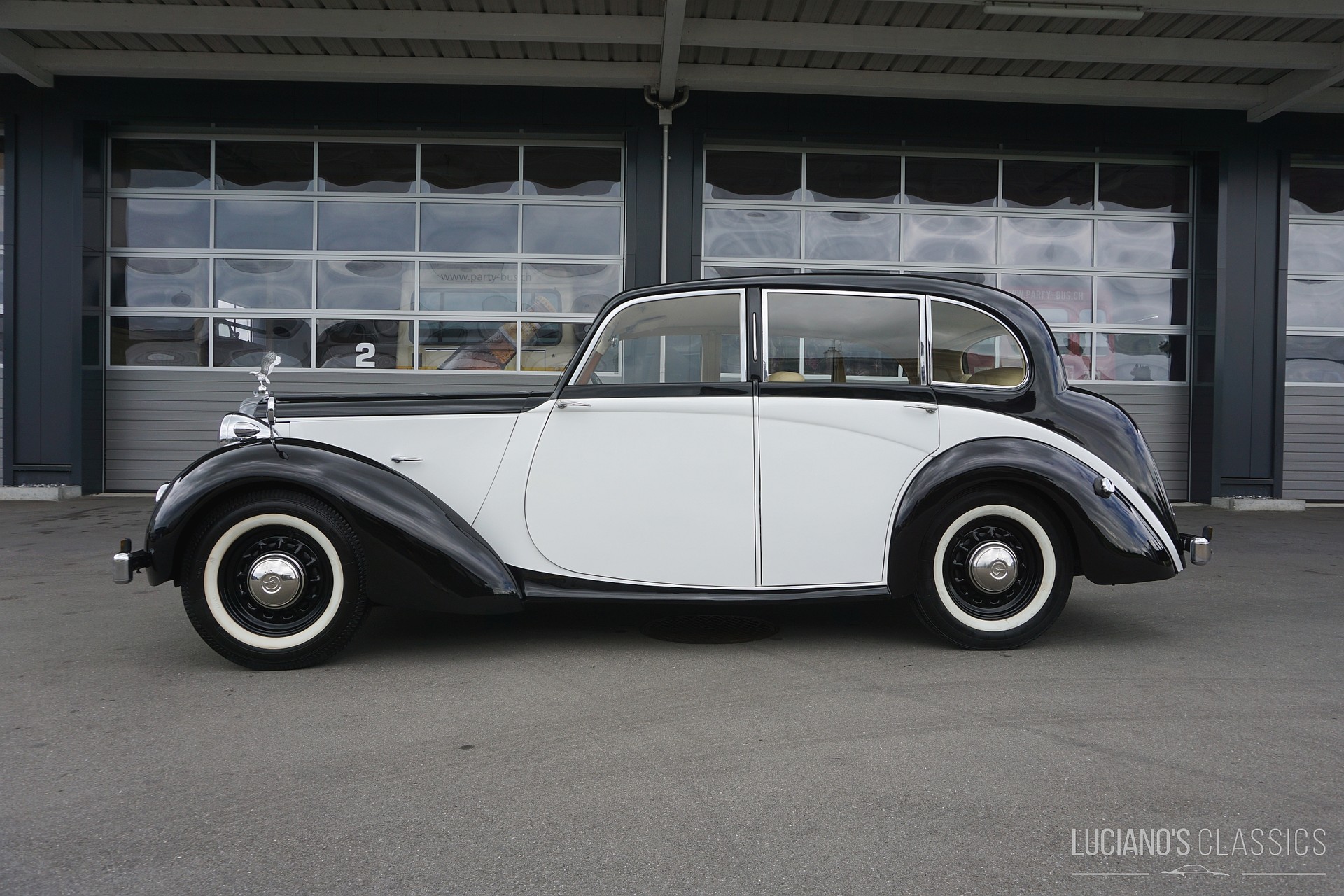 DAIMLER DB 18 Saloon-image-1