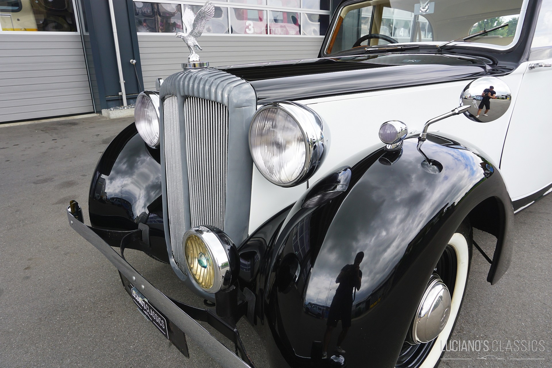DAIMLER DB 18 Saloon-image-4