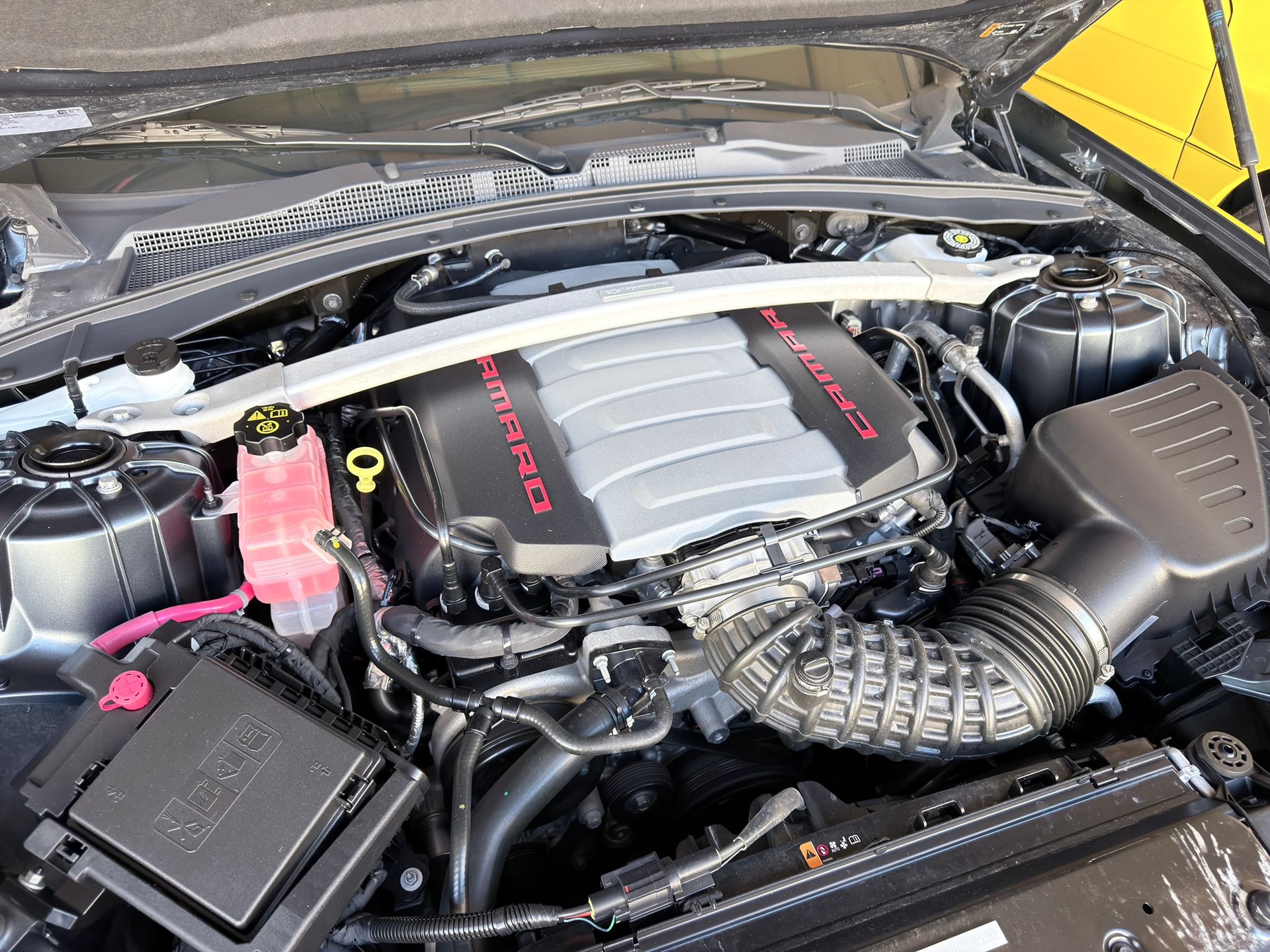CHEVROLET CAMARO SS 6.2-V8 Track Performance US Version-image-12