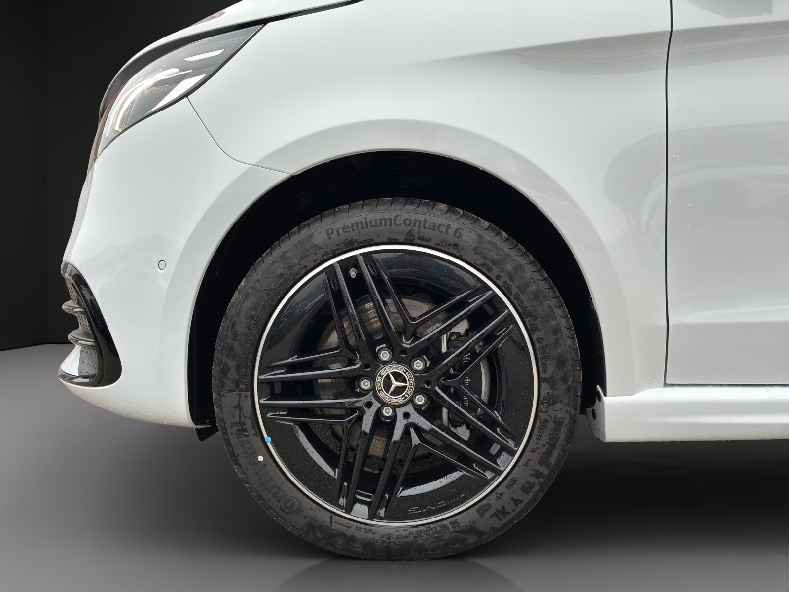 MERCEDES-BENZ V 300 d EXCLUSIVE Swiss Edition 9G-Tronic-image-12
